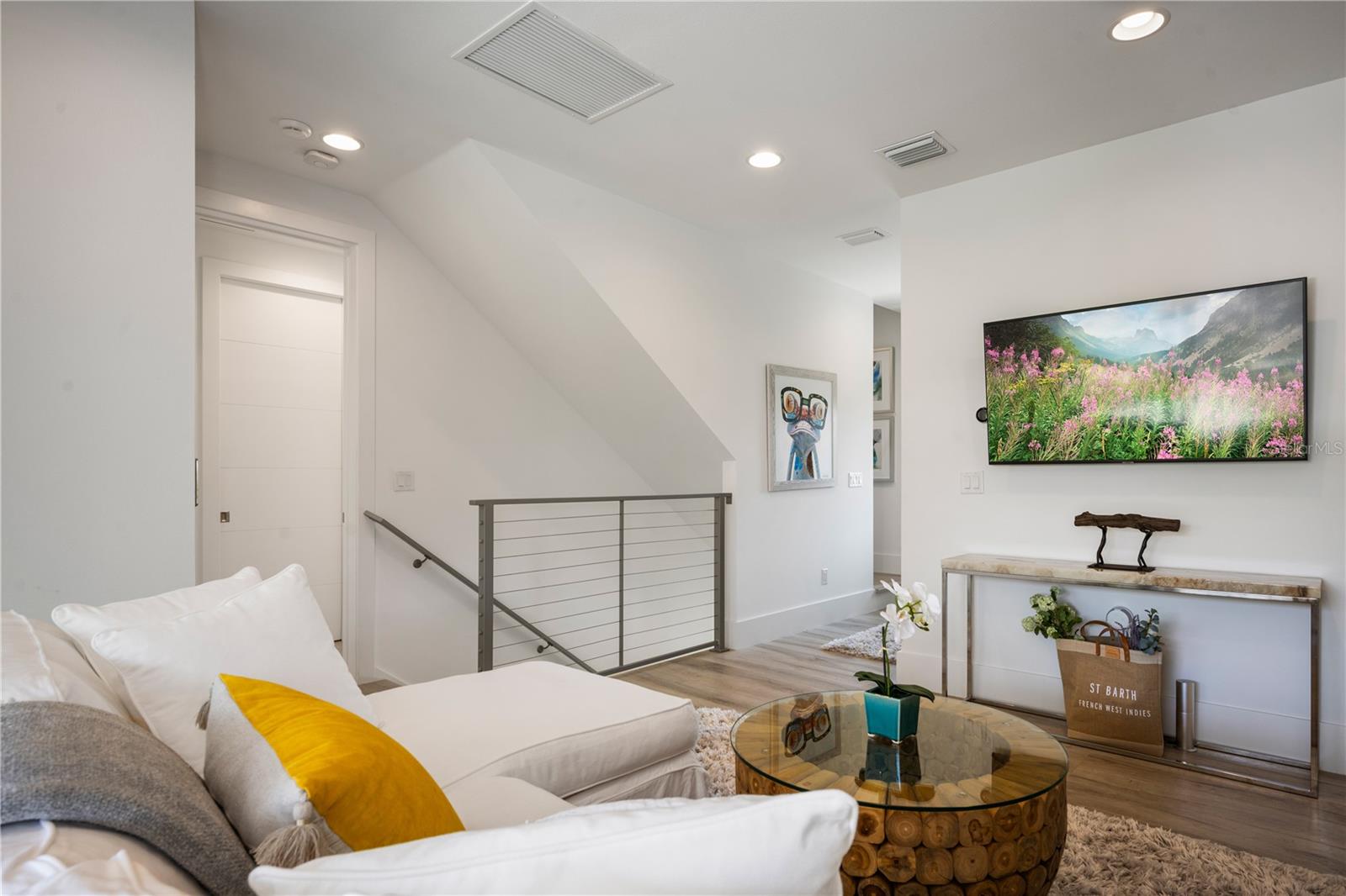 INLET VILLAS - Residential