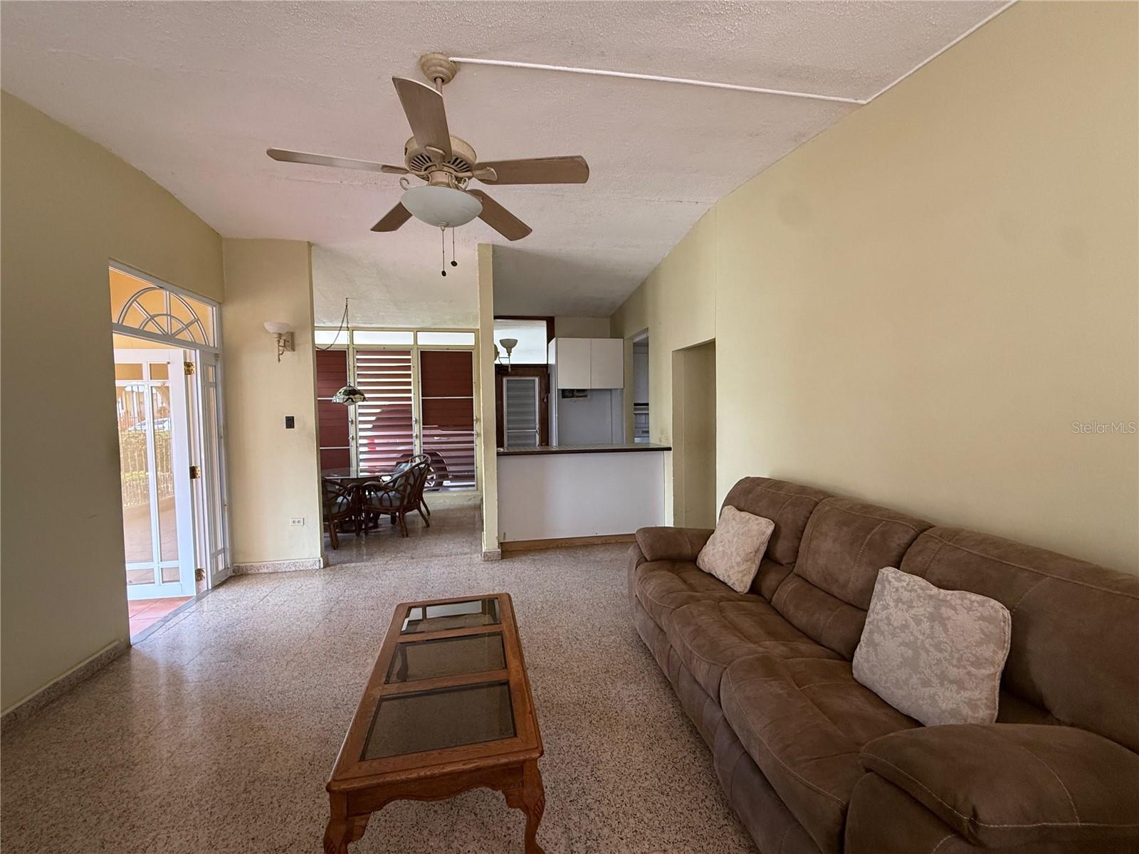 URB. COLLEGE PARK - Residential