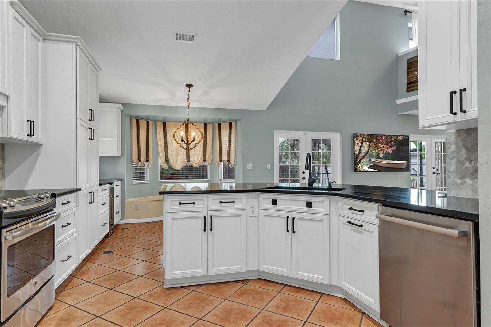 BENTLEY WOODS - Residential