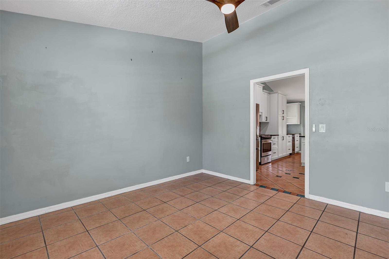 BENTLEY WOODS - Residential