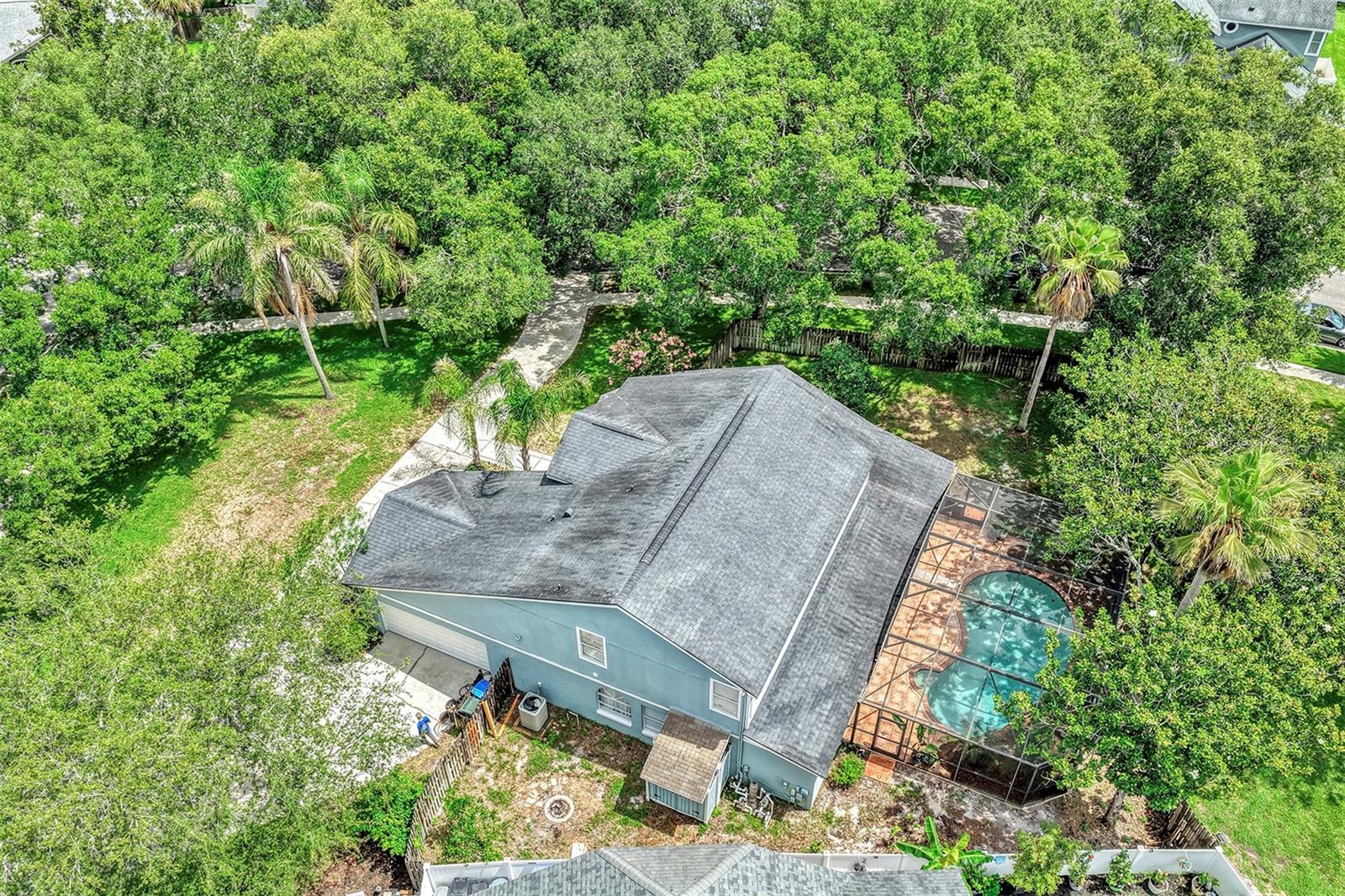 BENTLEY WOODS - Residential