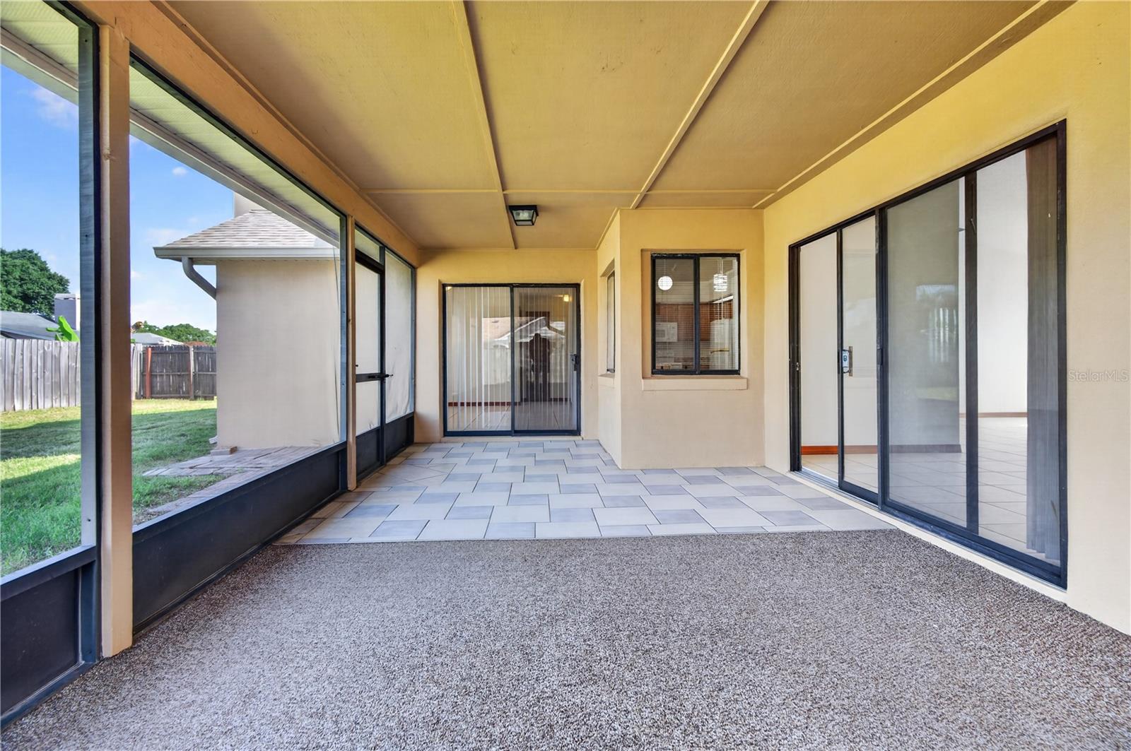 AUTUMN GLEN - Residential Lease