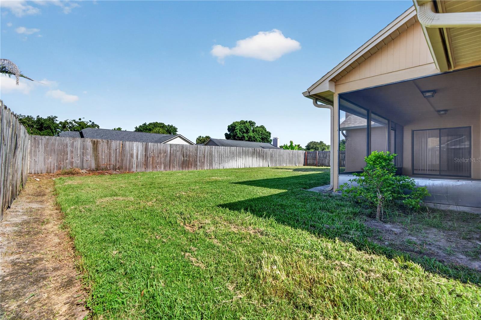 AUTUMN GLEN - Residential Lease