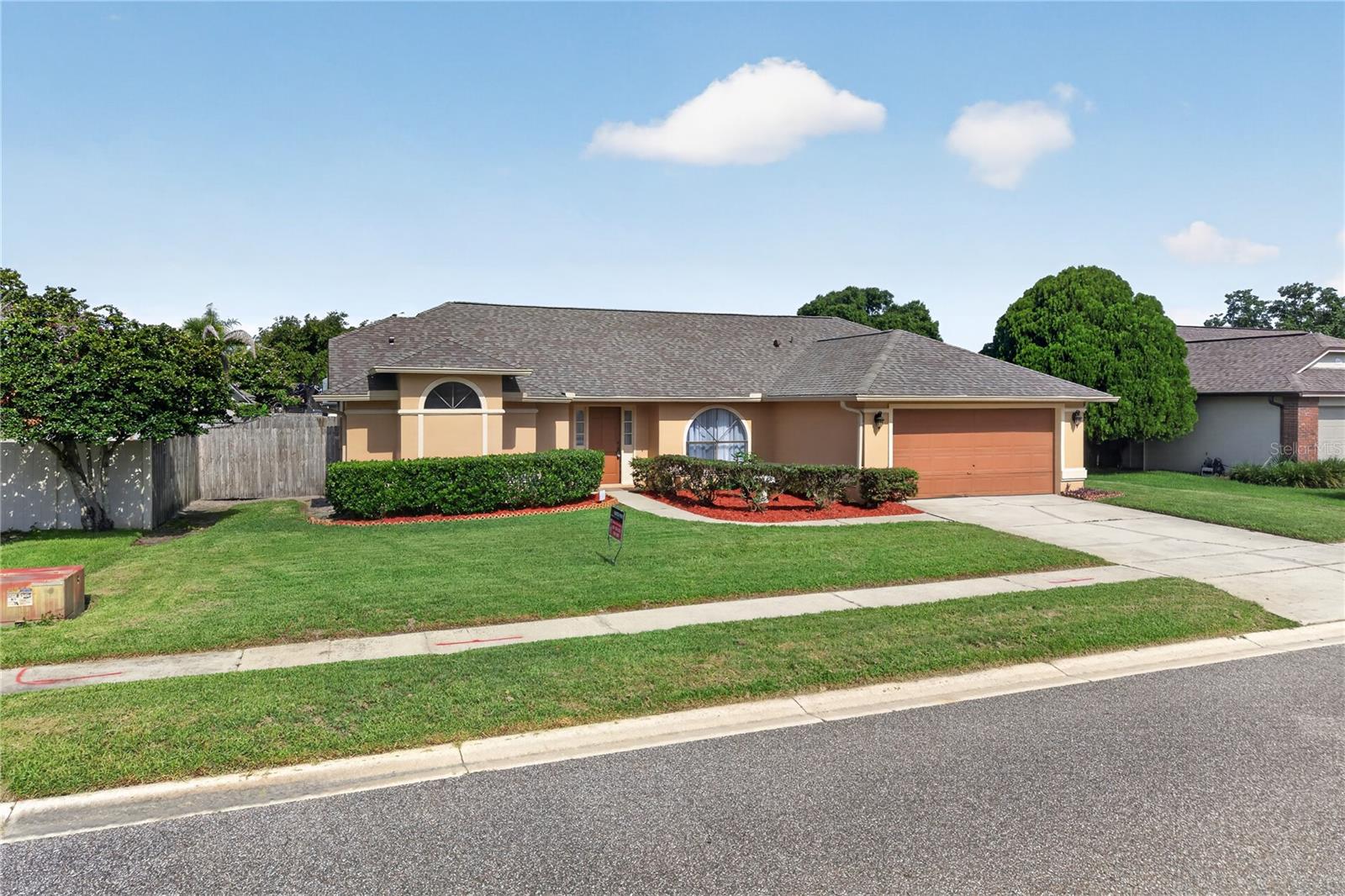 AUTUMN GLEN - Residential Lease