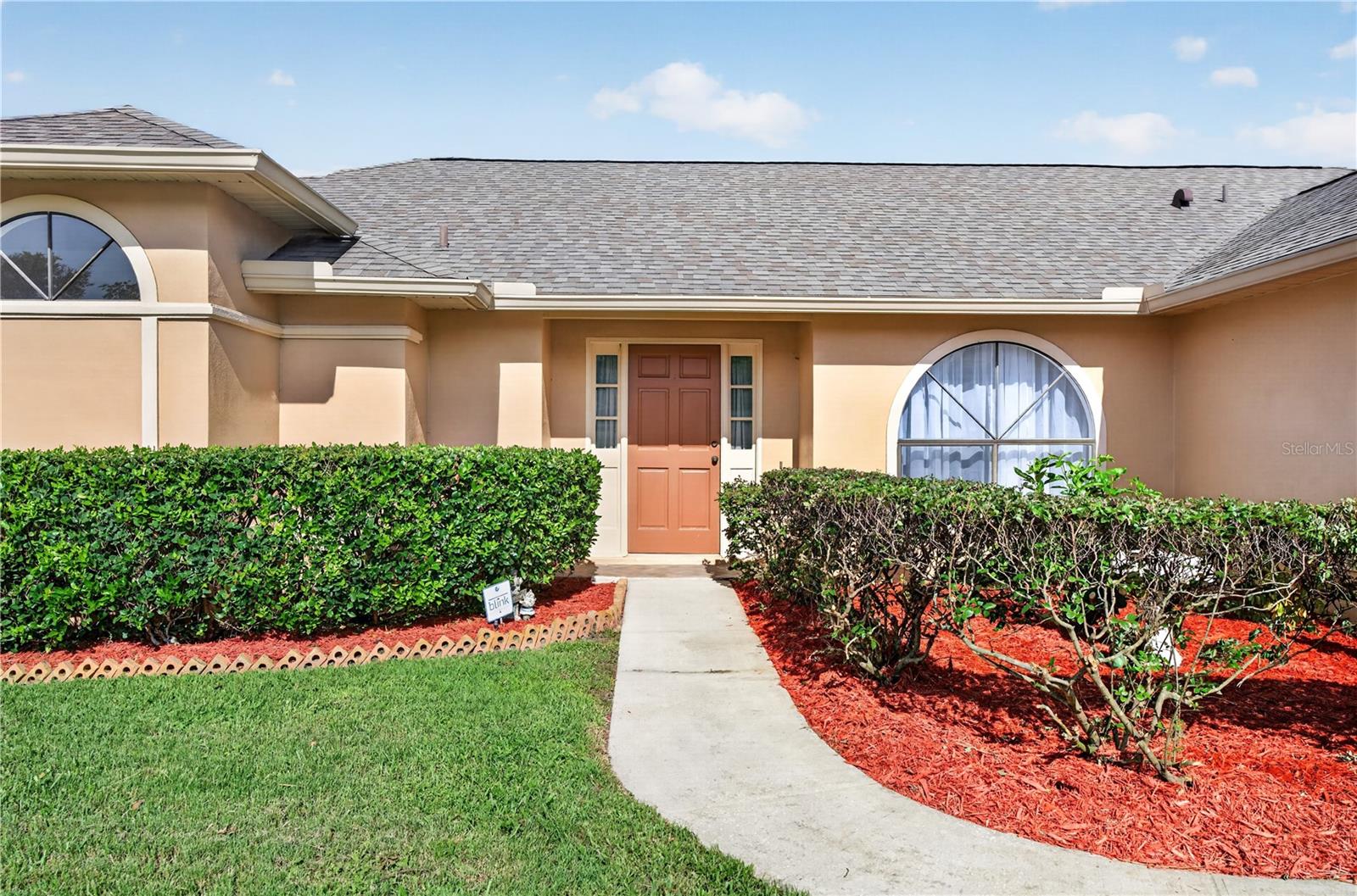 AUTUMN GLEN - Residential Lease