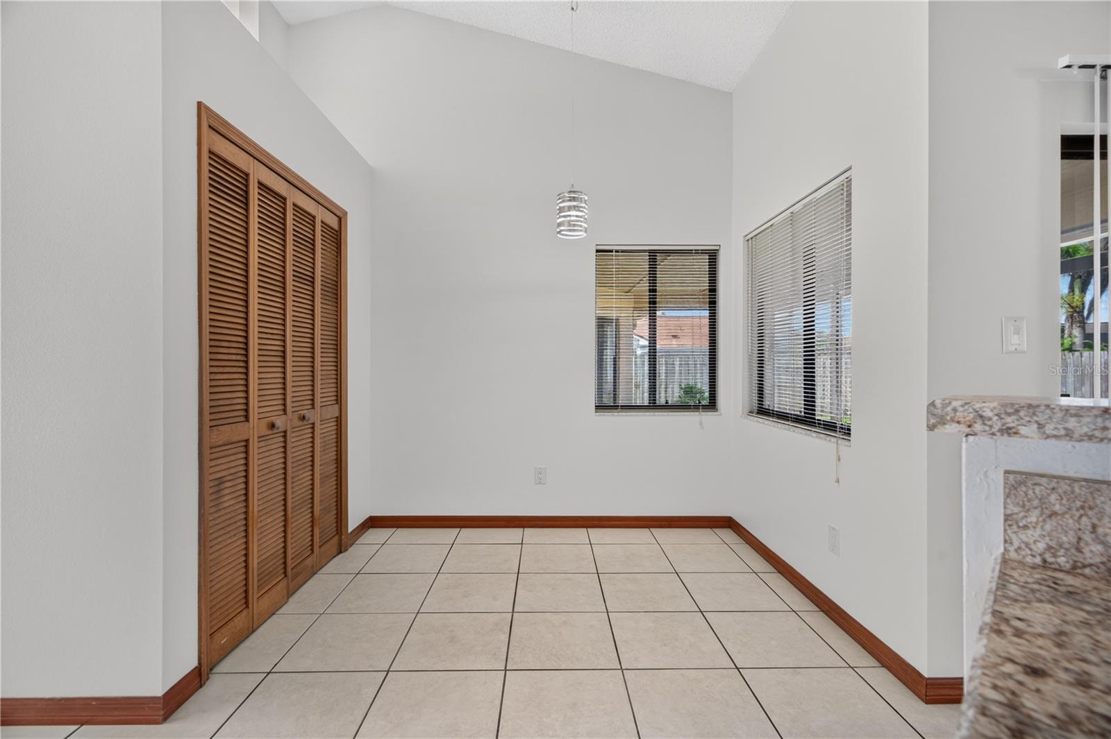 AUTUMN GLEN - Residential Lease