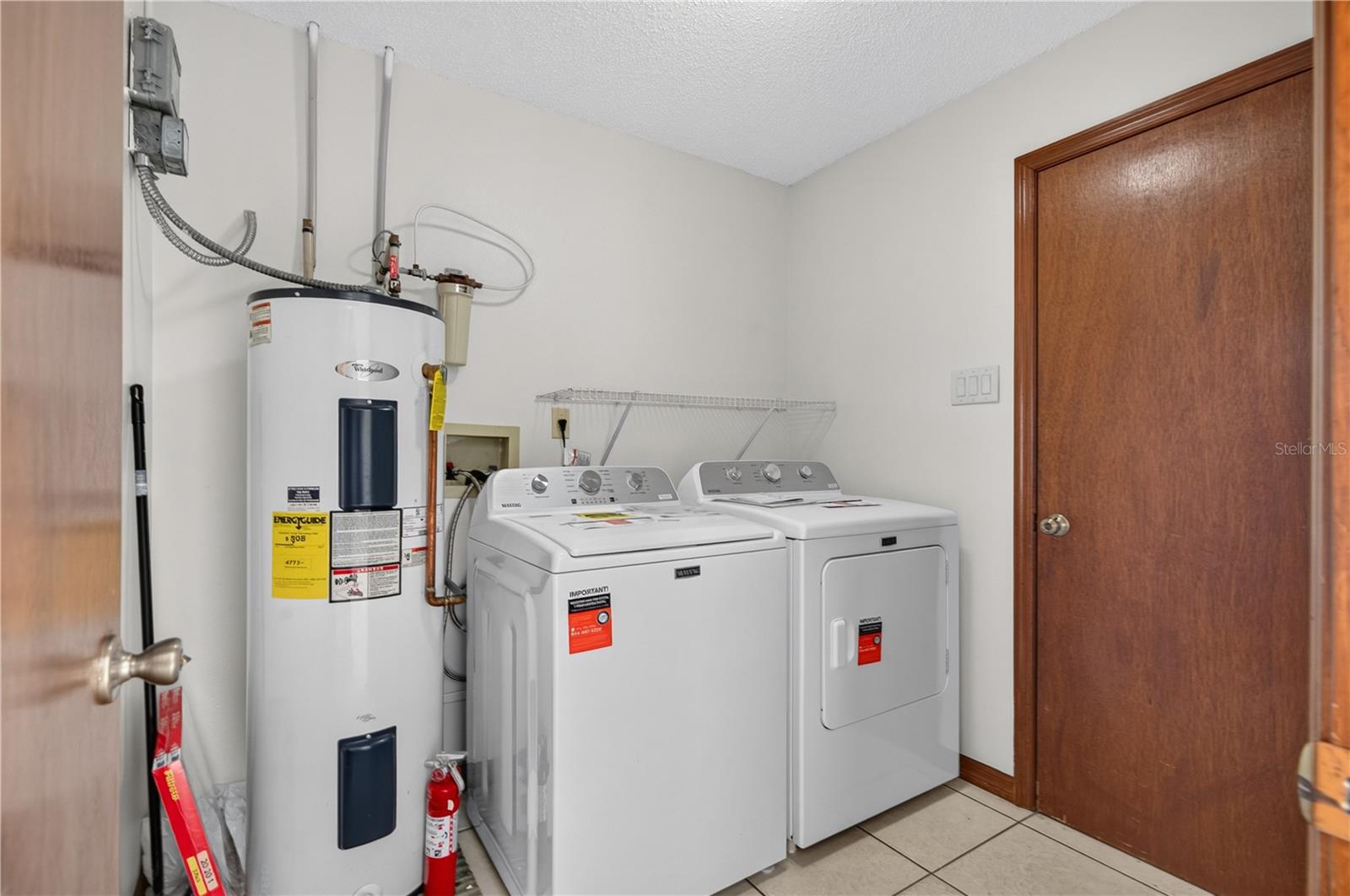 AUTUMN GLEN - Residential Lease
