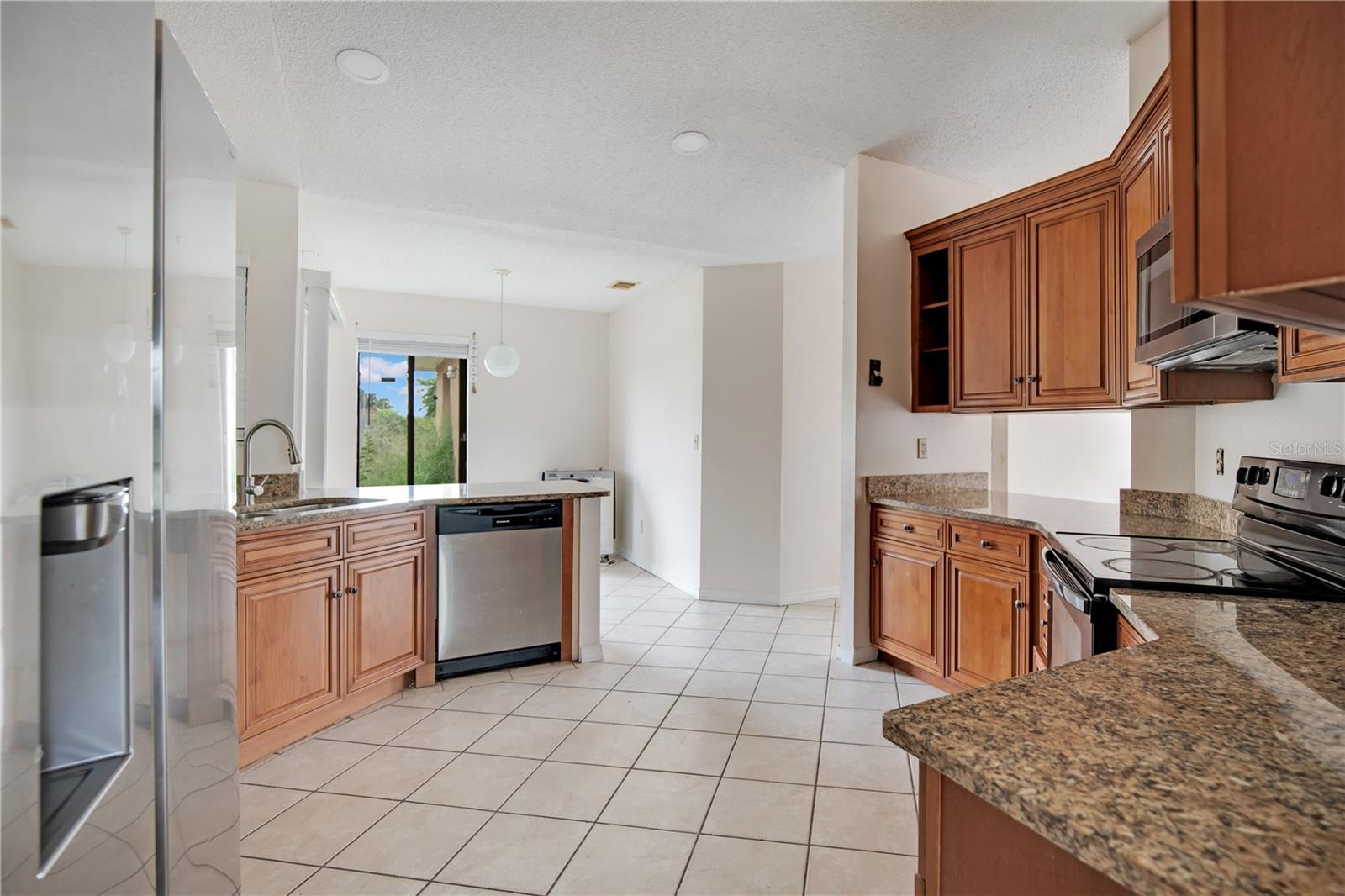 KENSINGTON SEC 04 - Residential