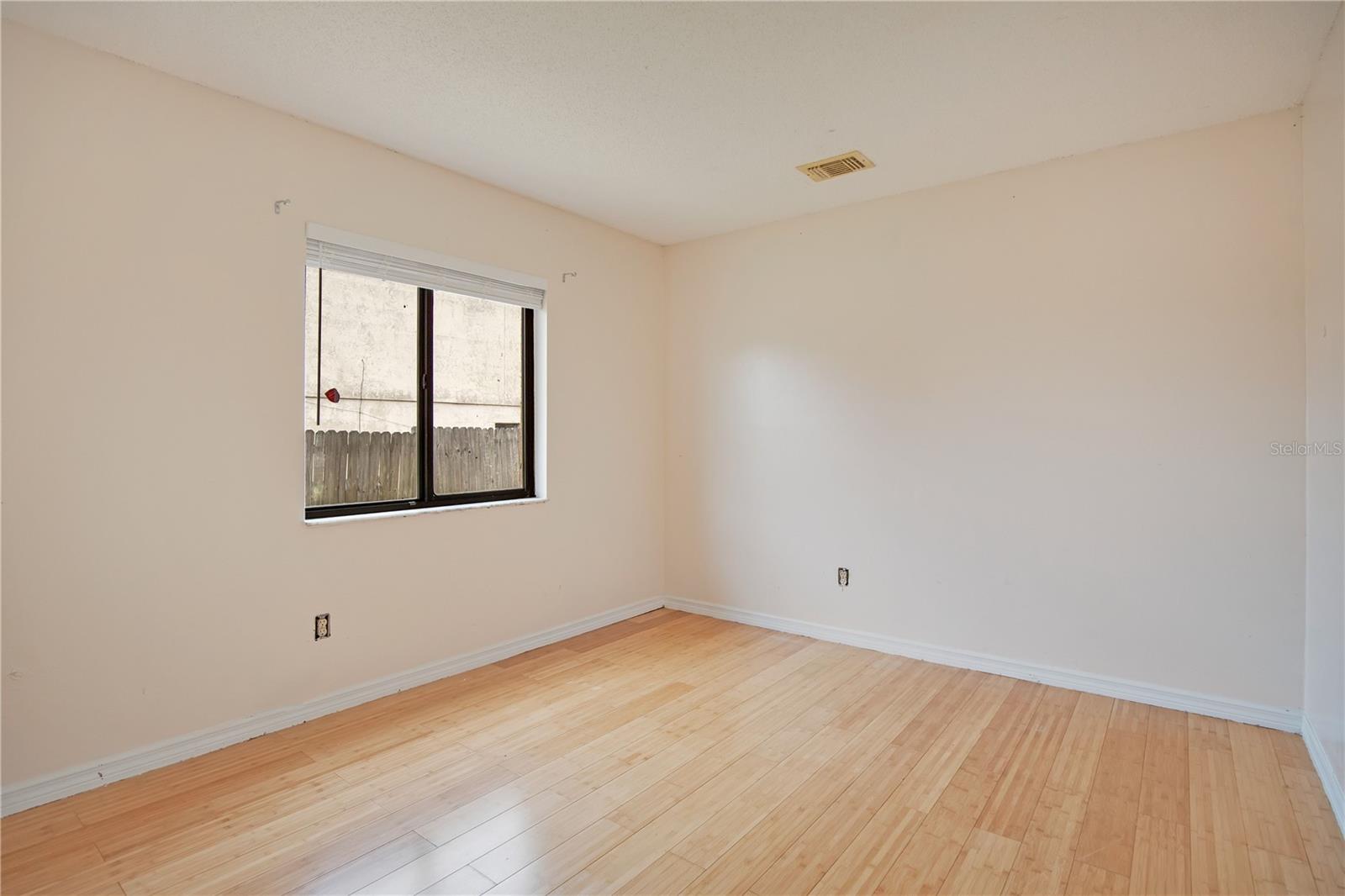 KENSINGTON SEC 04 - Residential
