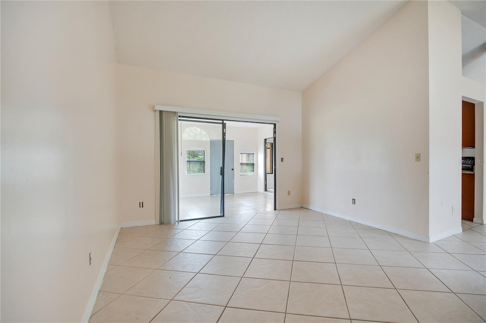 KENSINGTON SEC 04 - Residential