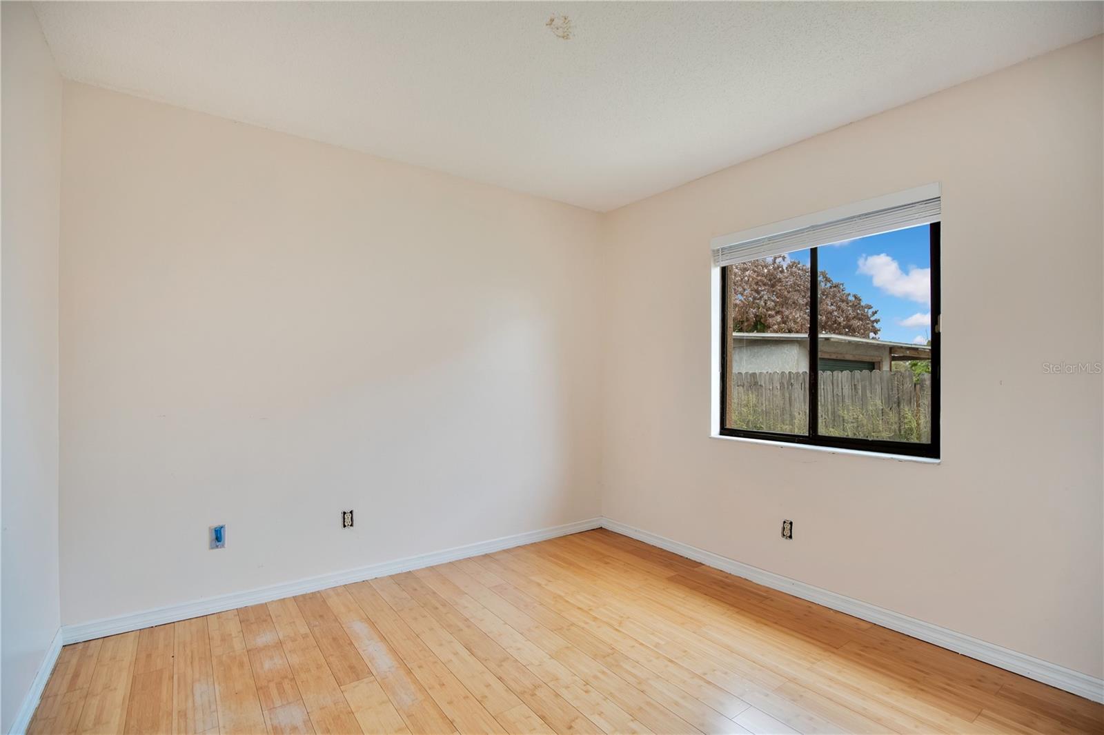 KENSINGTON SEC 04 - Residential