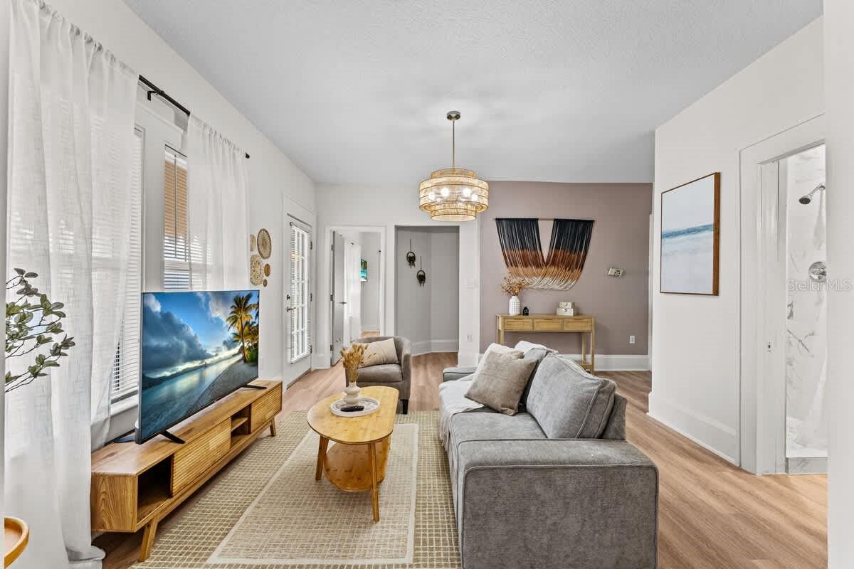 TOLIGA LAKE VIEW - Residential Income
