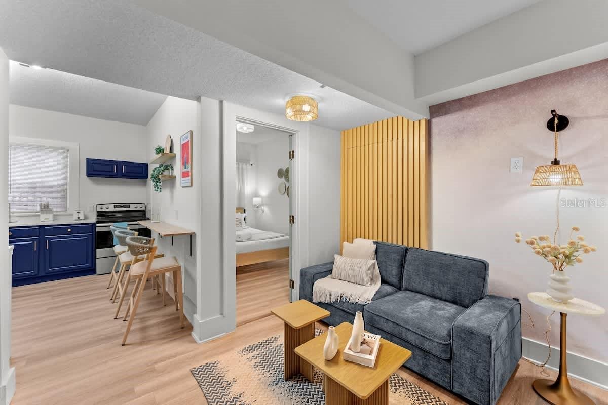 TOLIGA LAKE VIEW - Residential Income