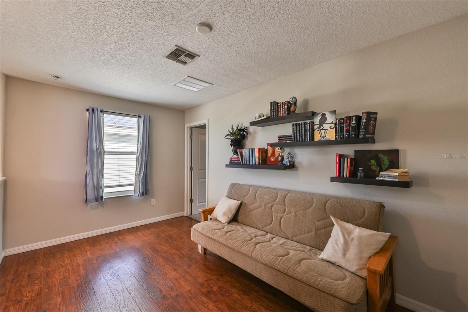 RIVERBEND WEST PH 1 - Residential