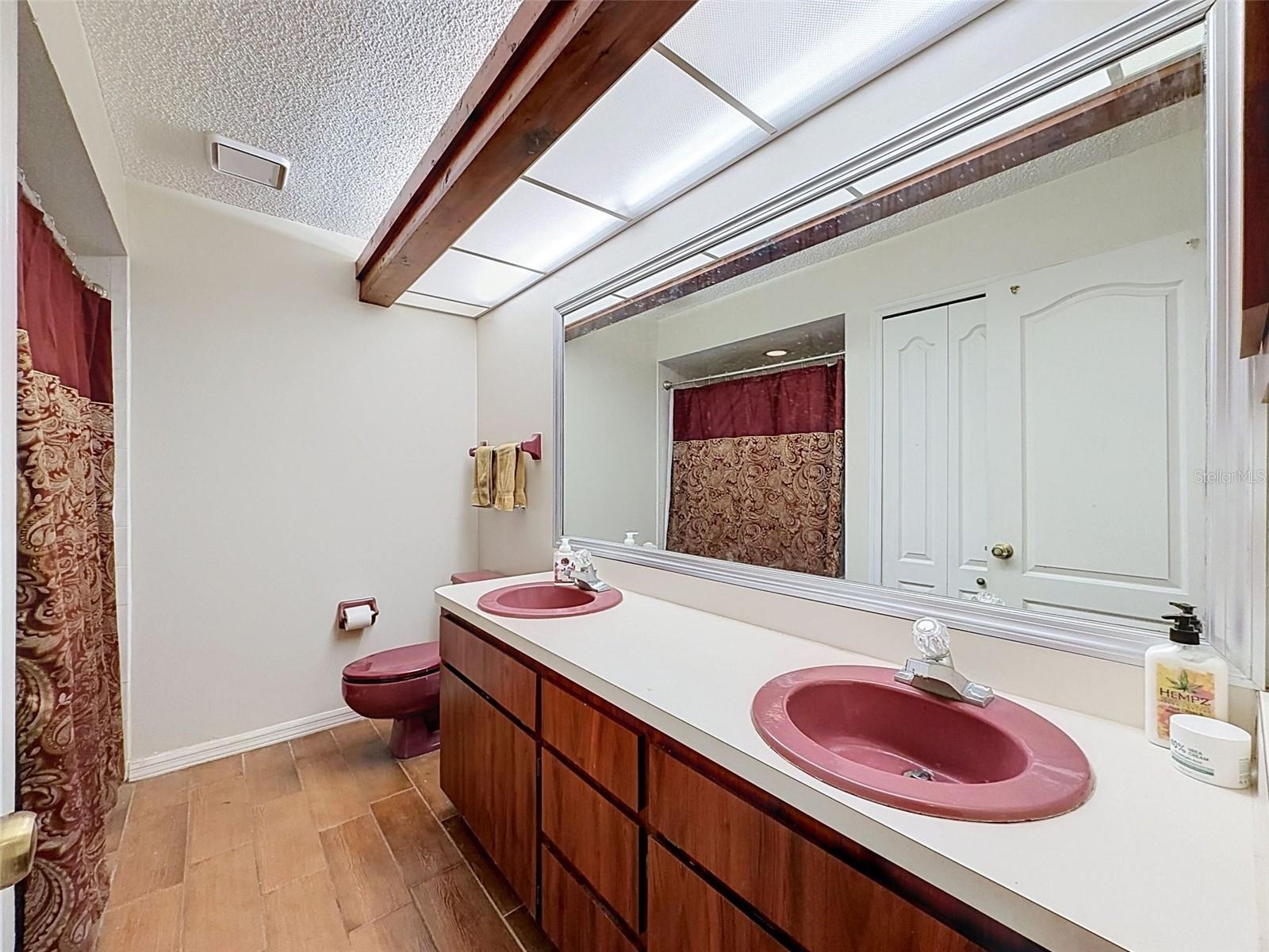 WINDING CREEK SUB ( AKA SHADY ACRES) - Residential