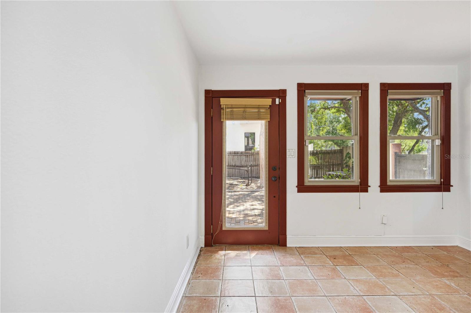 SCHINDLERS - Residential