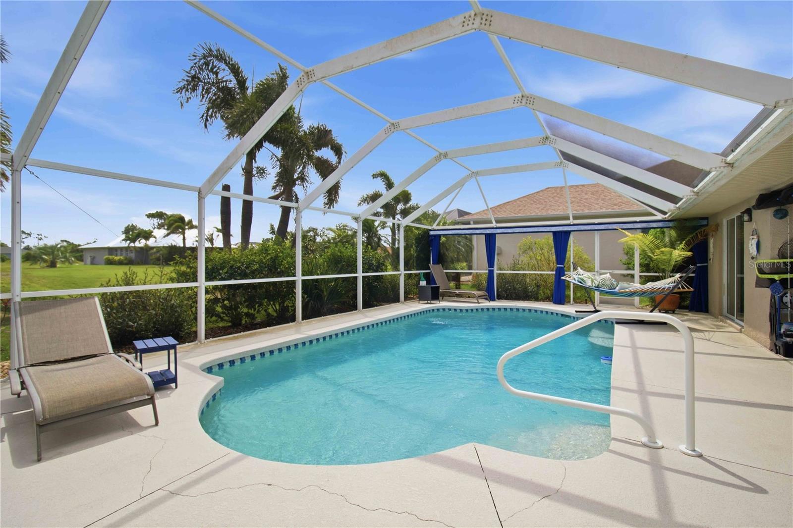 ROTONDA WEST WHITE MARSH - Residential