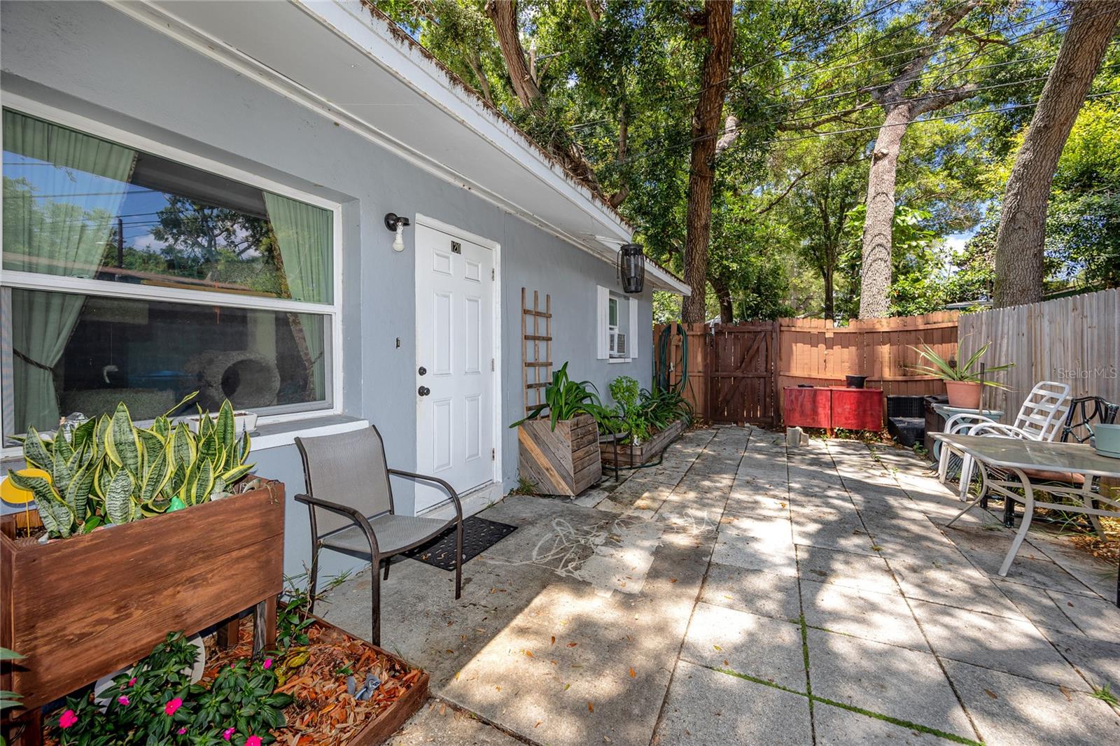 WERTZ GARDEN - Residential Income