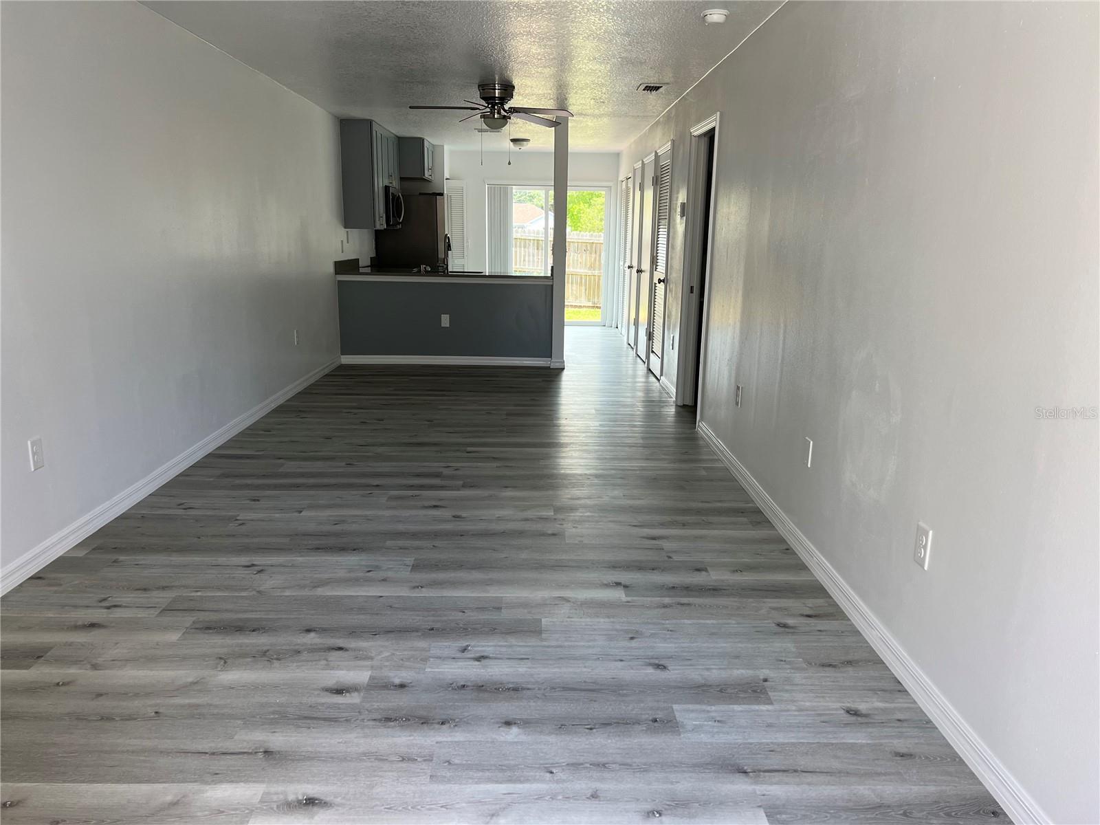 ENCLAVE THE - Residential