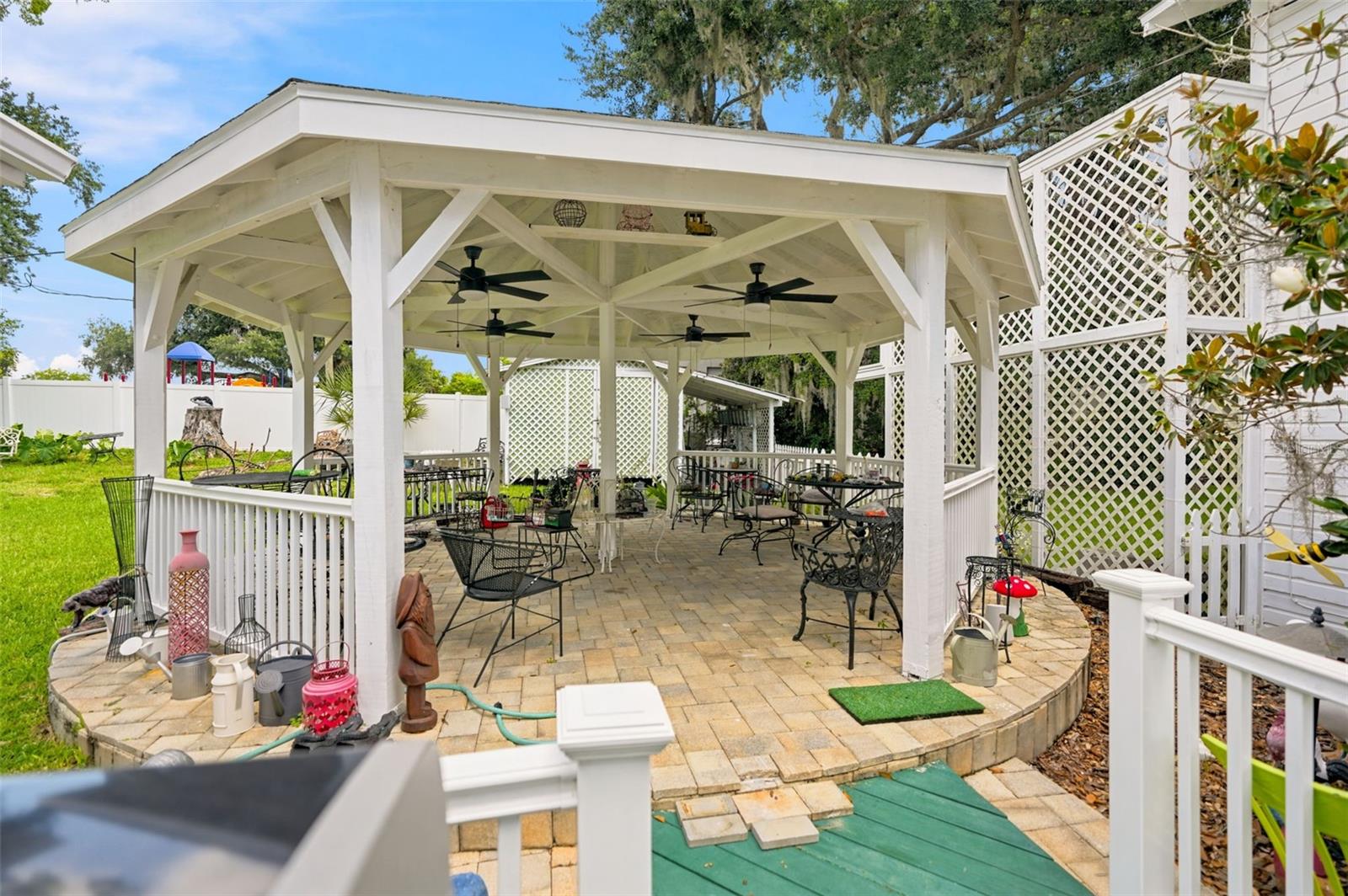 MICKLERS ADD TO BRKSVL - Residential