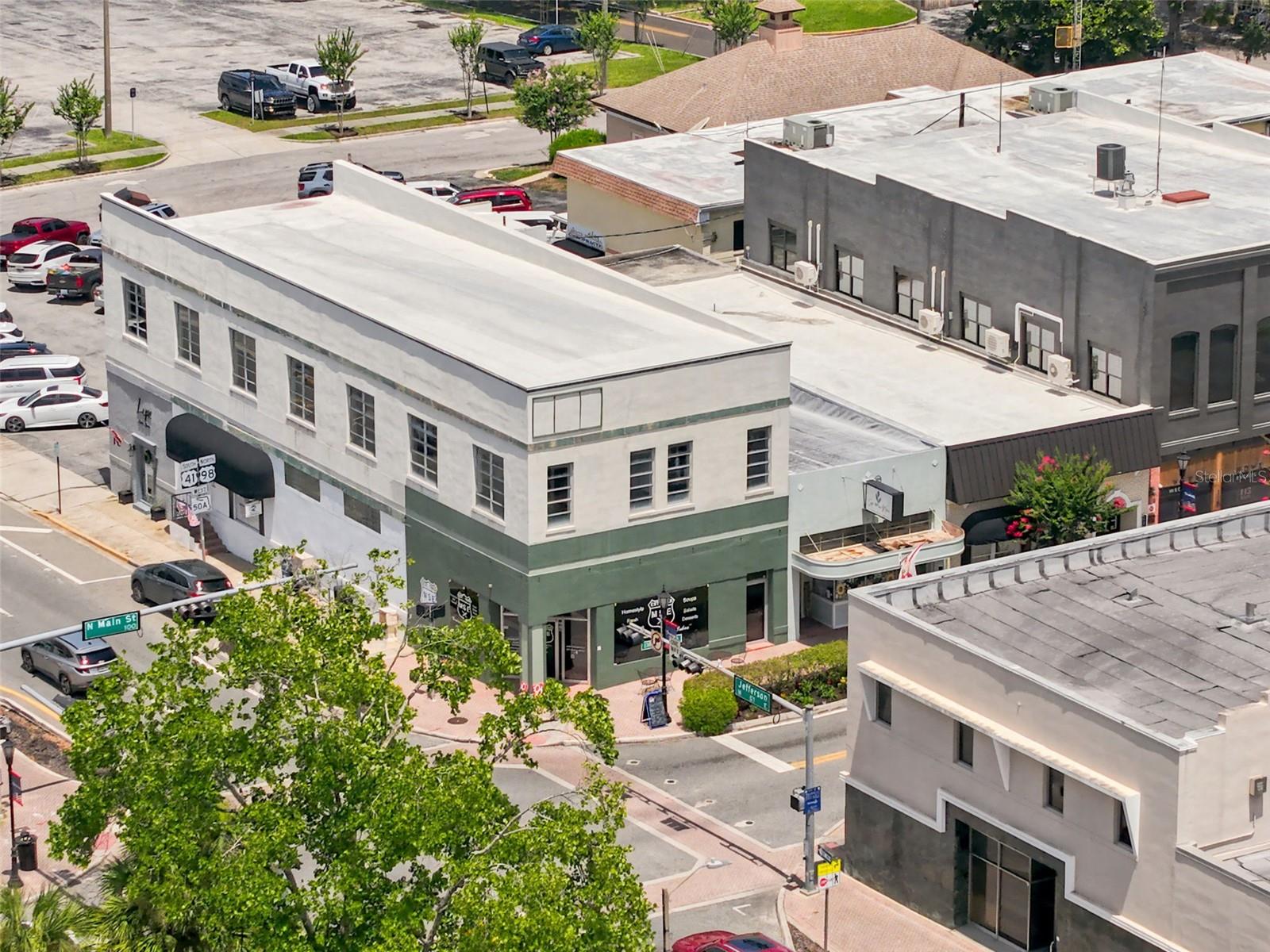 MICKLERS ADD TO BRKSVL - Residential