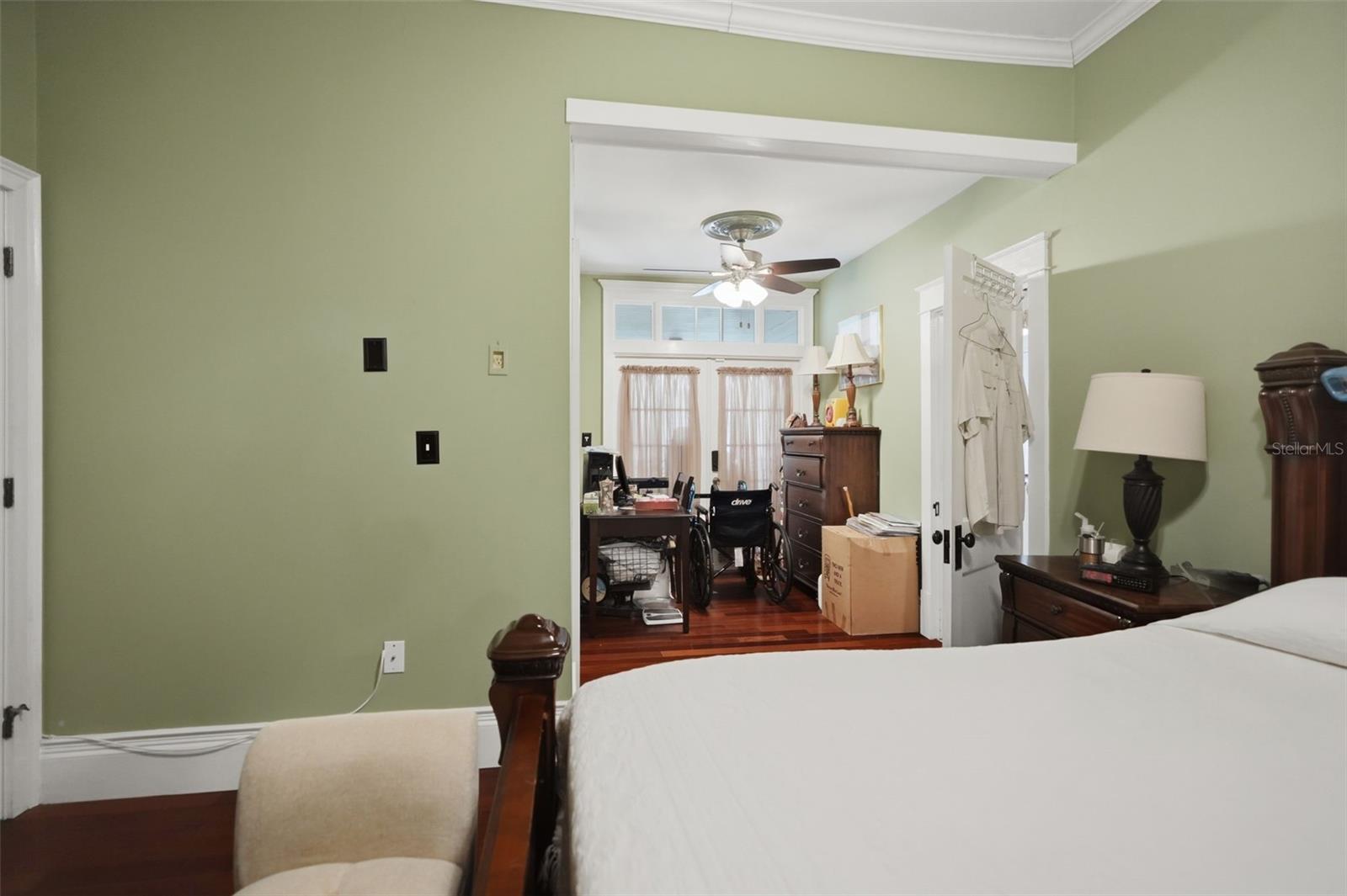 MICKLERS ADD TO BRKSVL - Residential