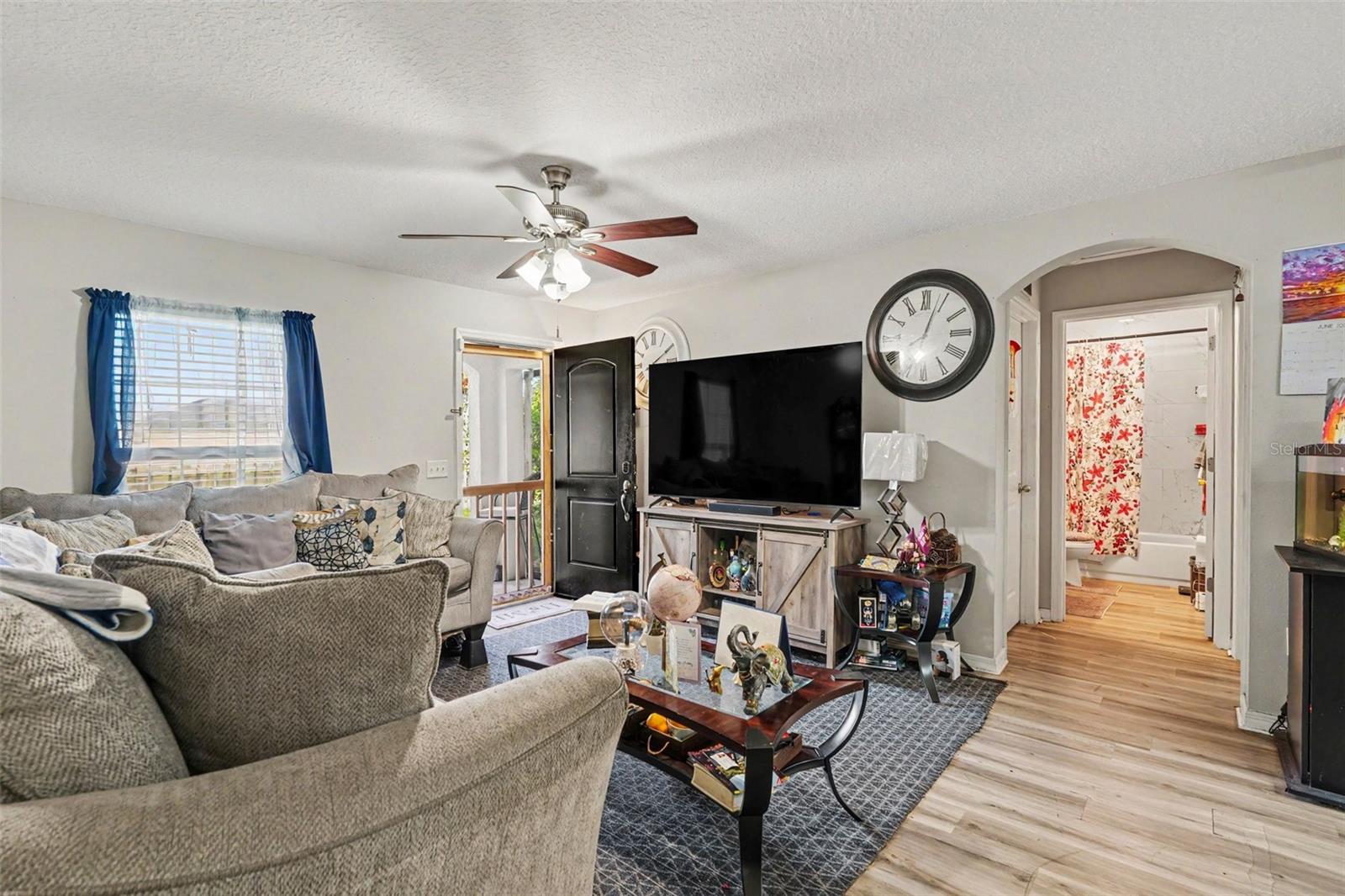 HILL N DALE UNIT 3 - Residential