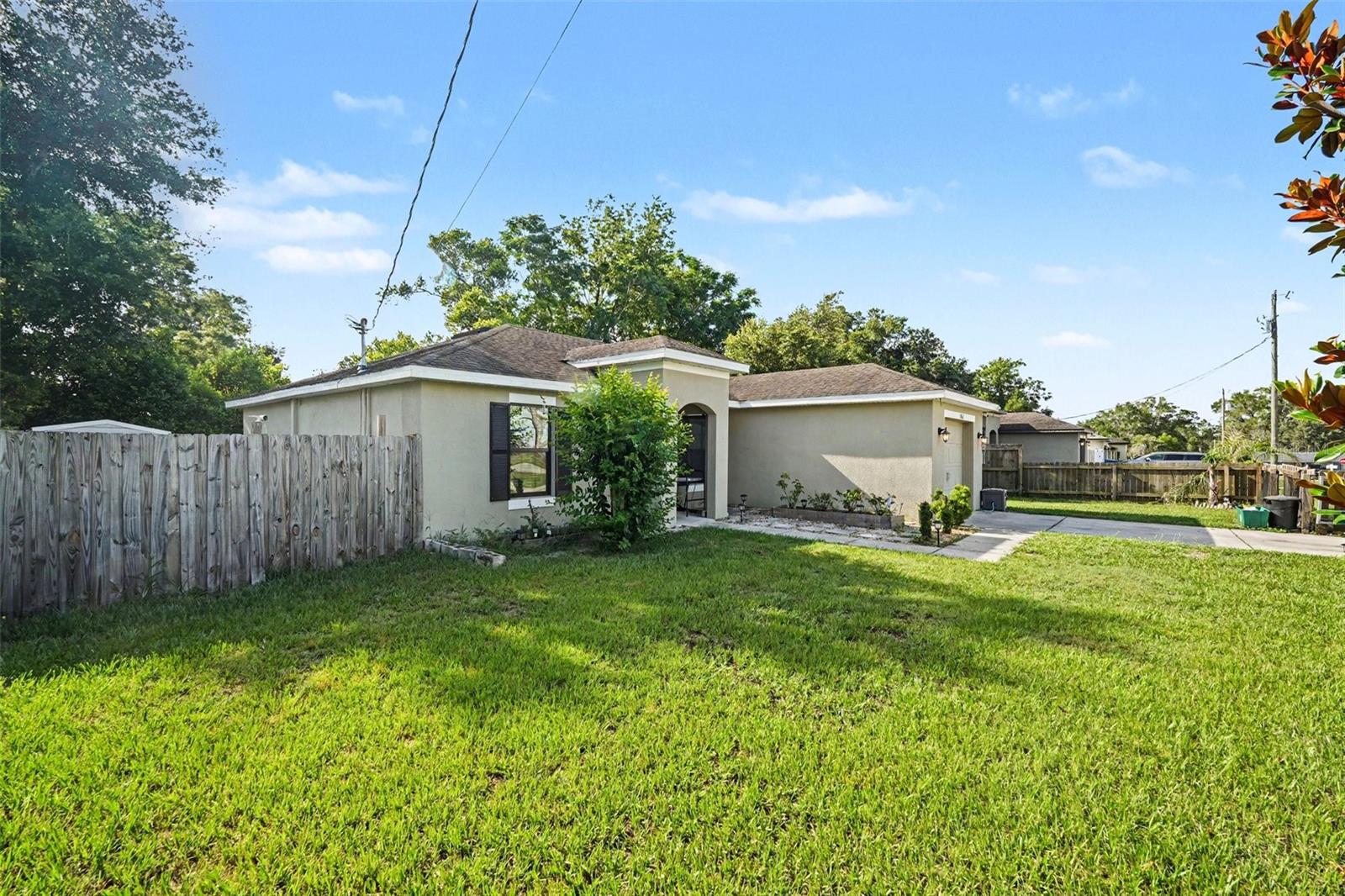 HILL N DALE UNIT 3 - Residential