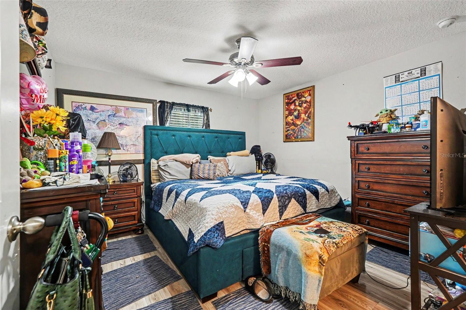 HILL N DALE UNIT 3 - Residential
