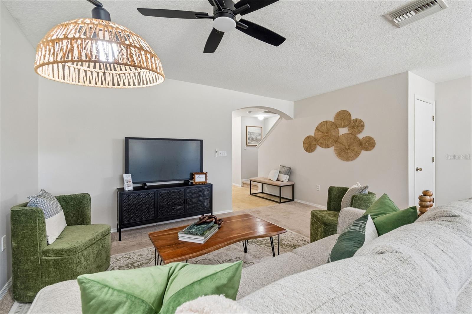 EDGEWATER AT LAKE BRANDON - Residential