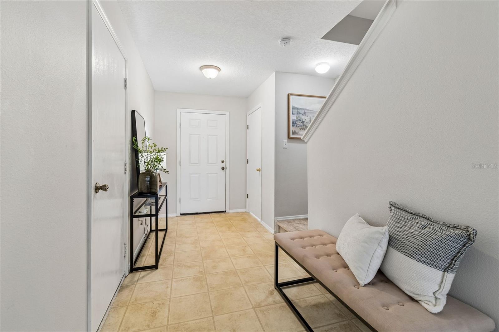 EDGEWATER AT LAKE BRANDON - Residential
