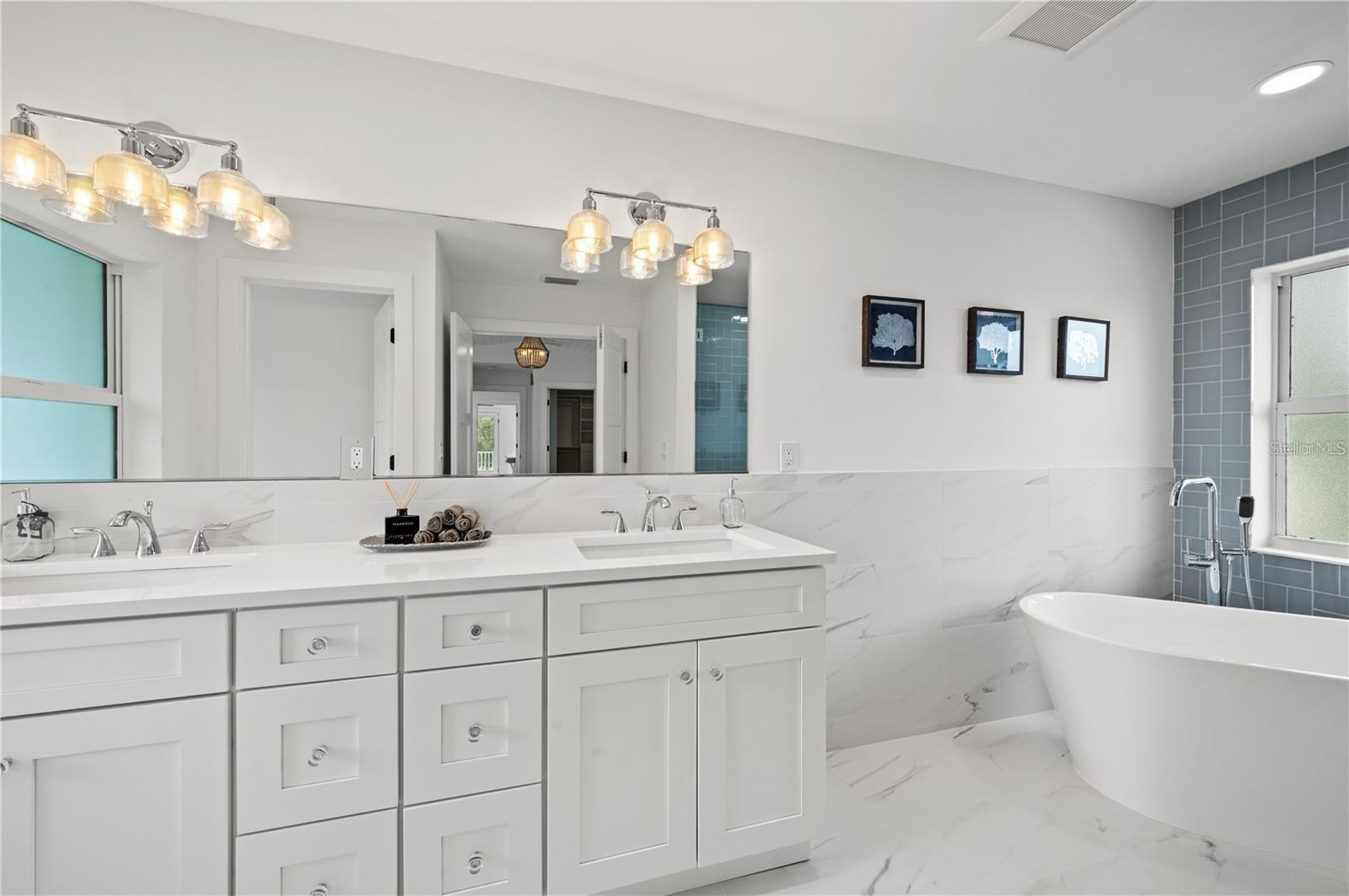 BAYVIEW - Residential