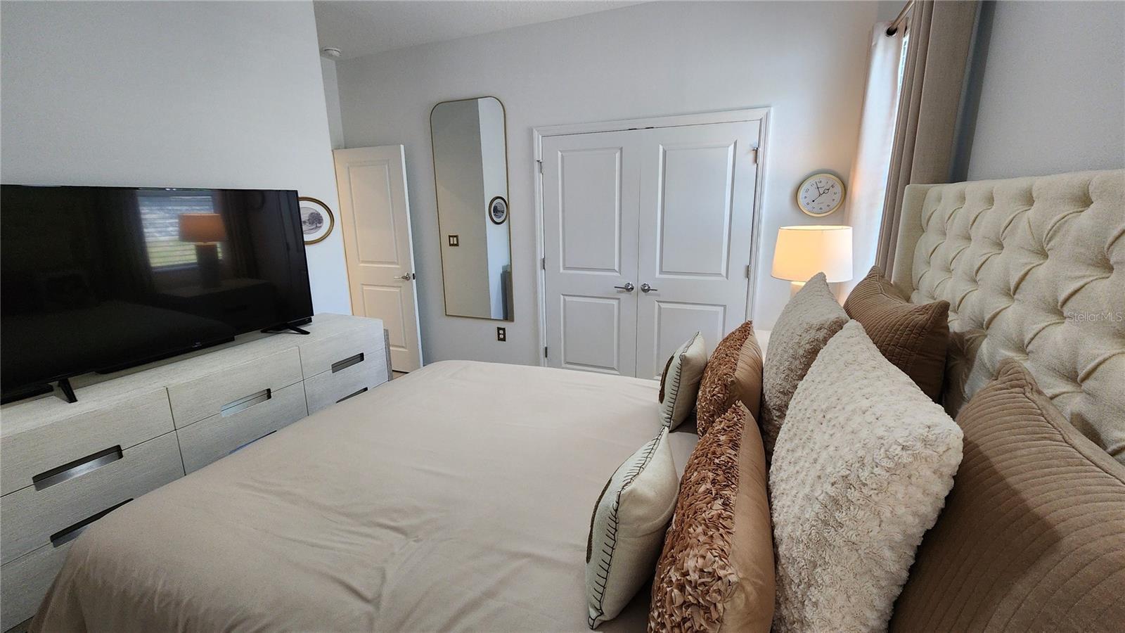 BRONSONS RDG REP - Residential
