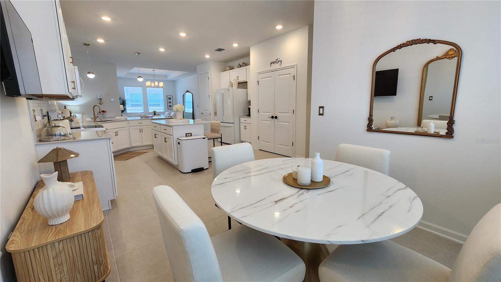 BRONSONS RDG REP - Residential