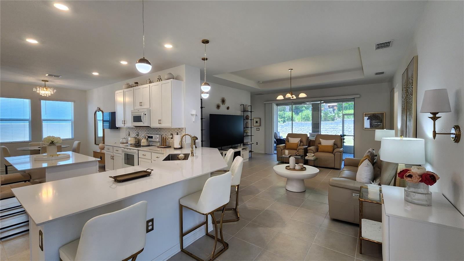 BRONSONS RDG REP - Residential