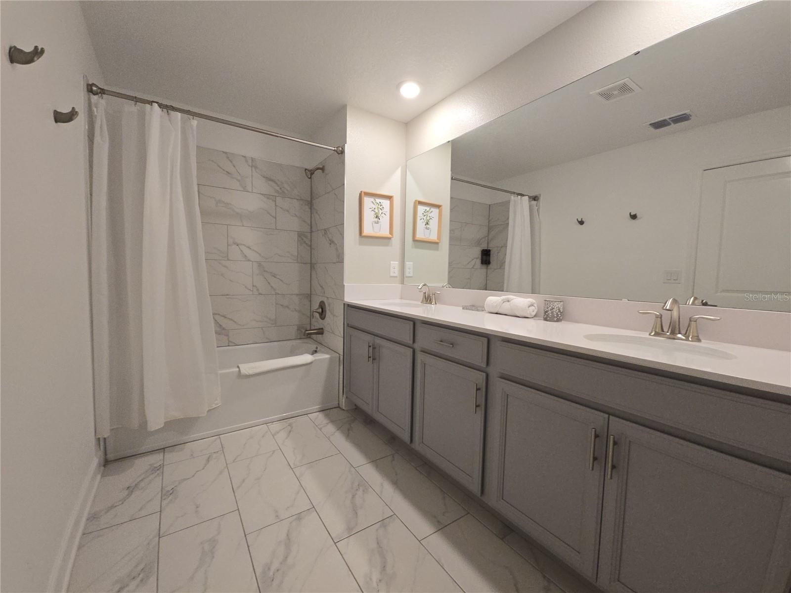 STONEYBROOK SOUTH NORTH PCL-PH - Residential