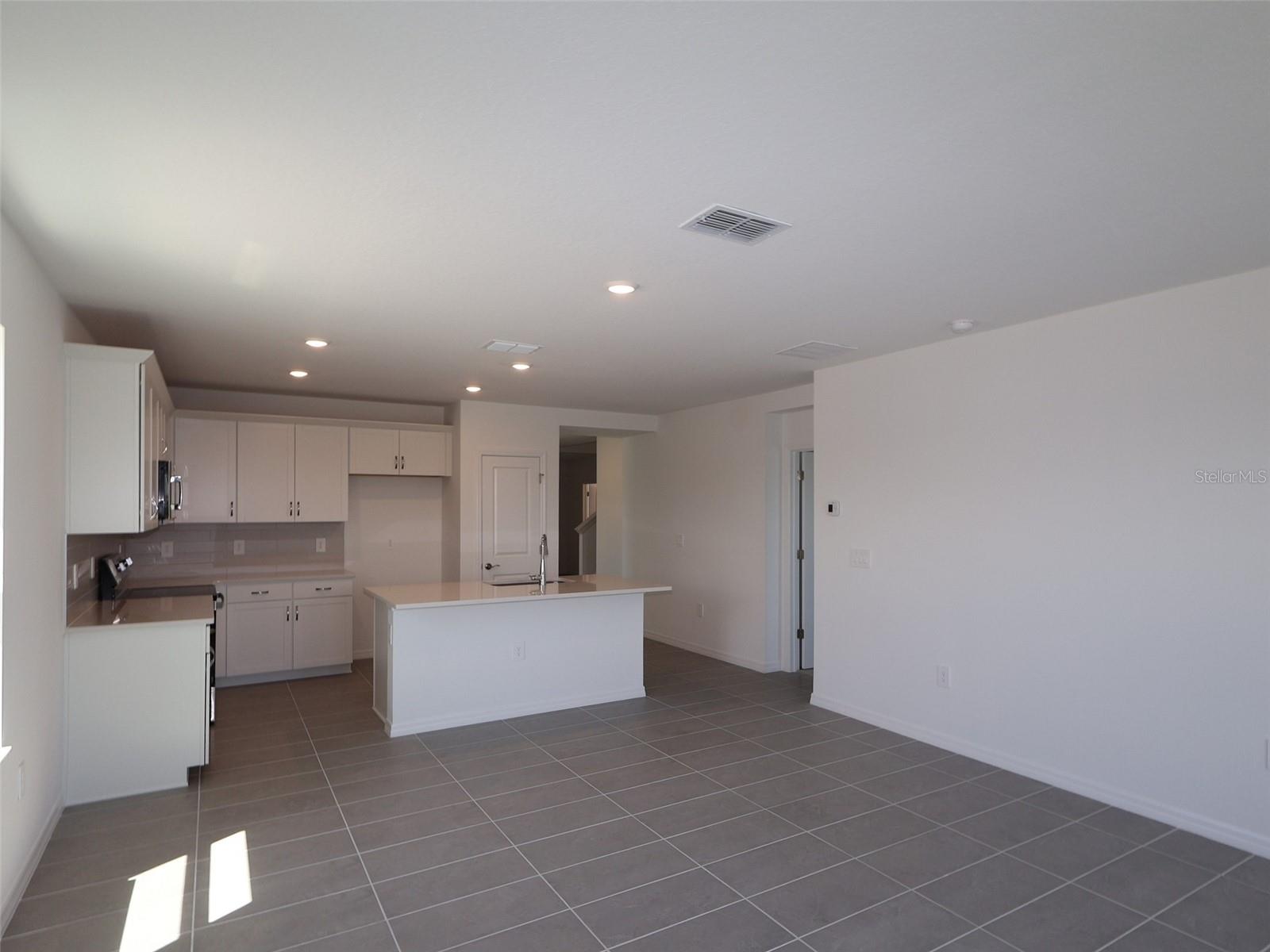 SOUTHPOINTE - Residential