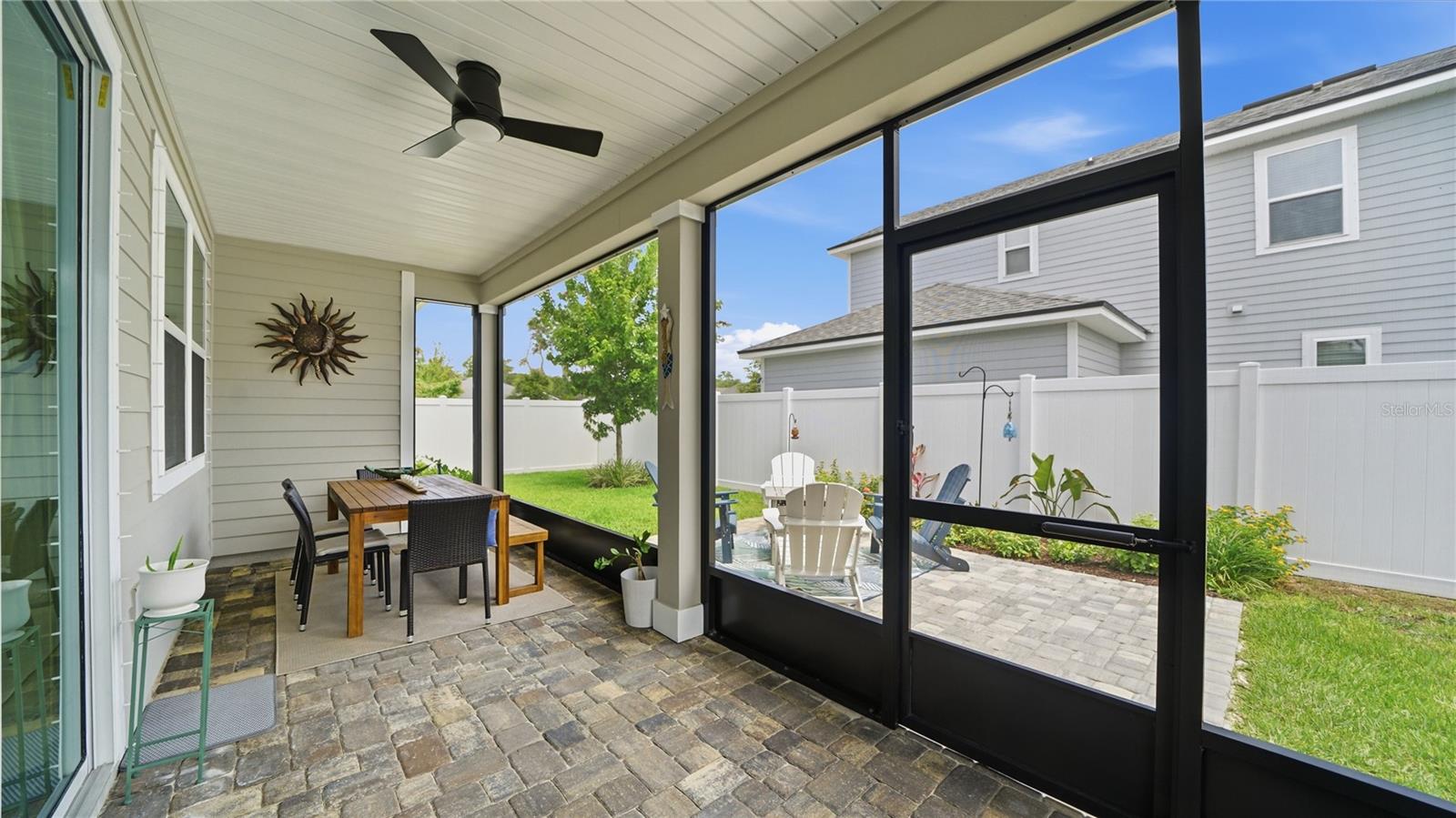 BEACHWALK - Residential