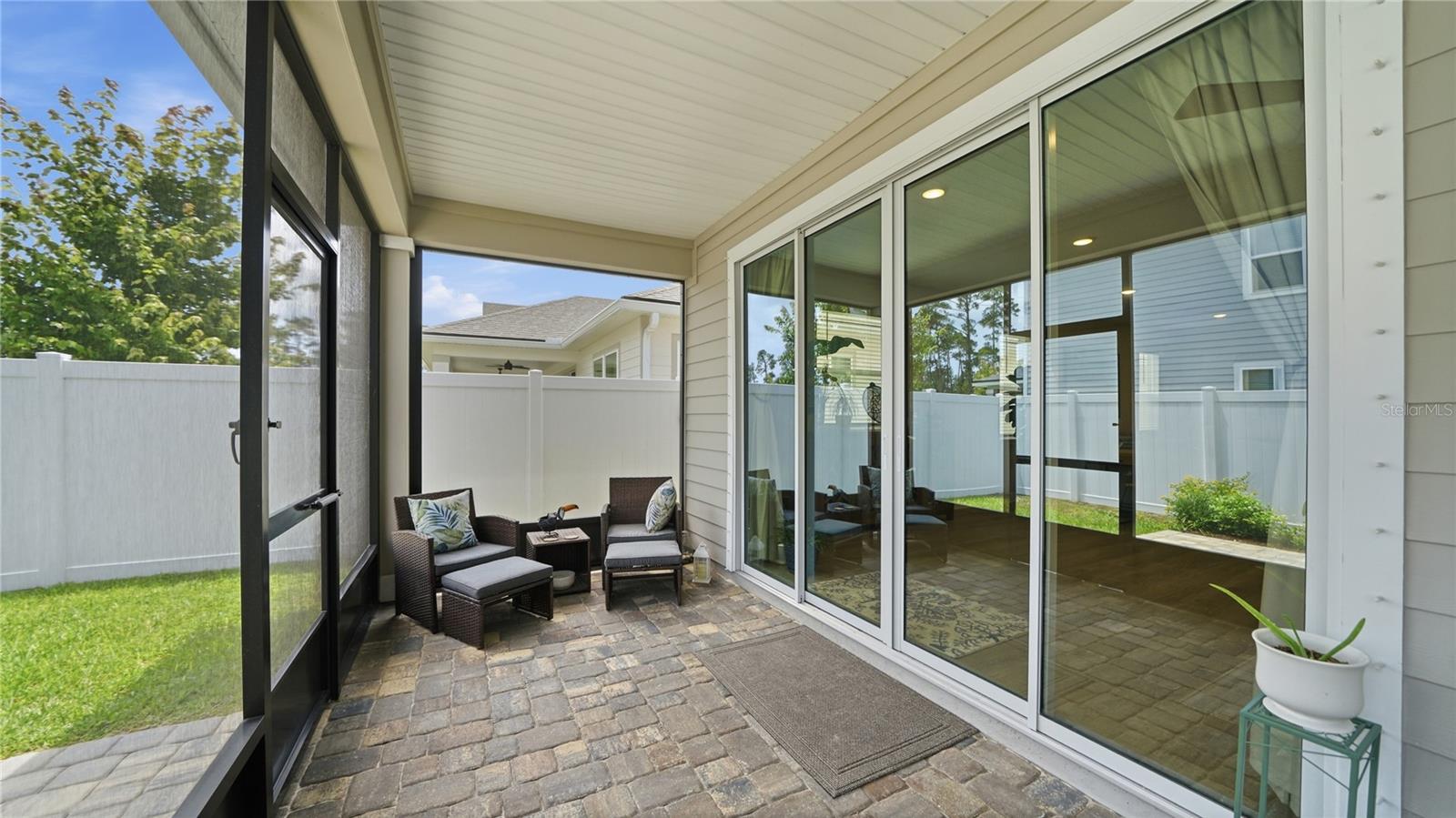 BEACHWALK - Residential