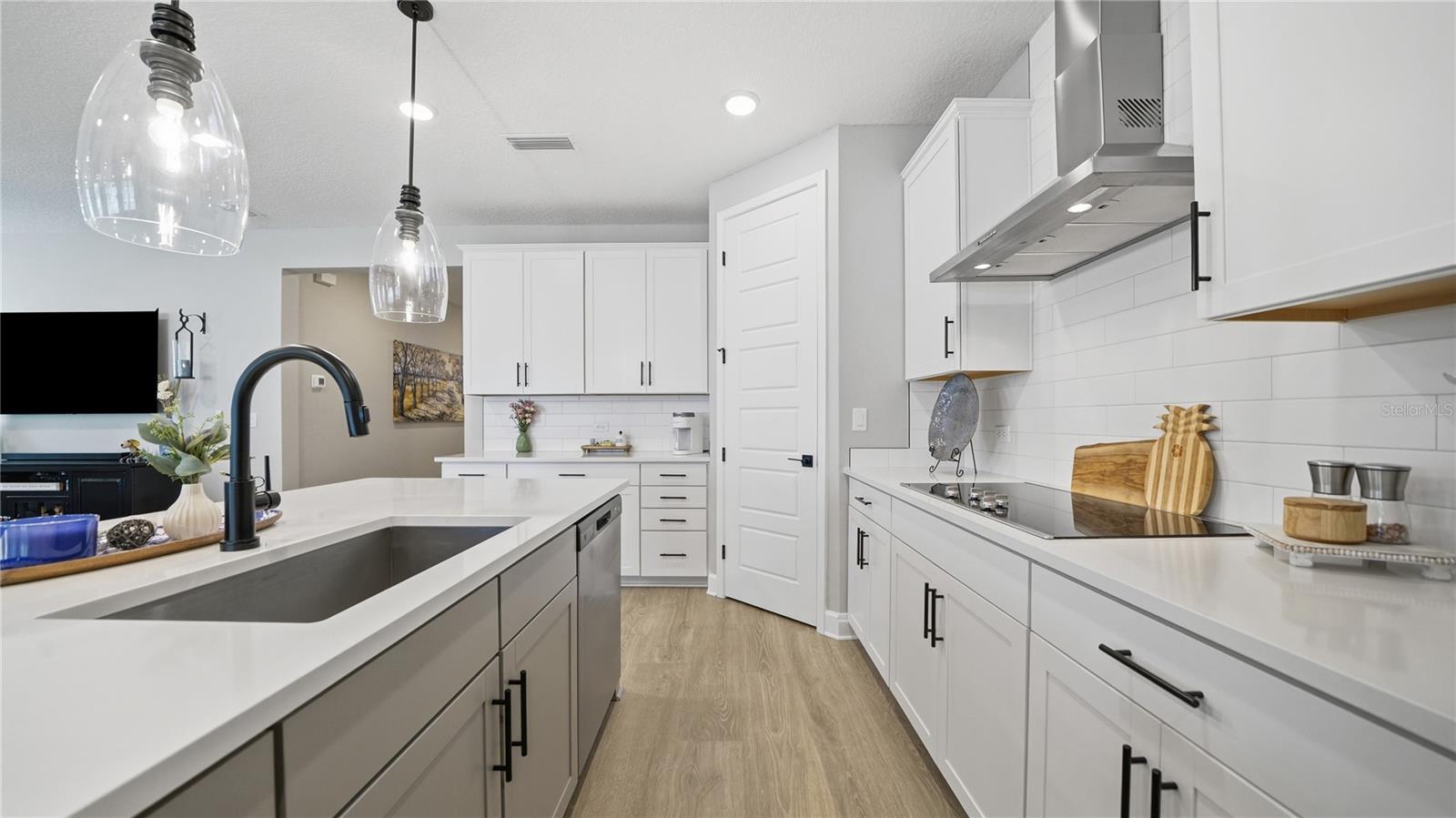BEACHWALK - Residential