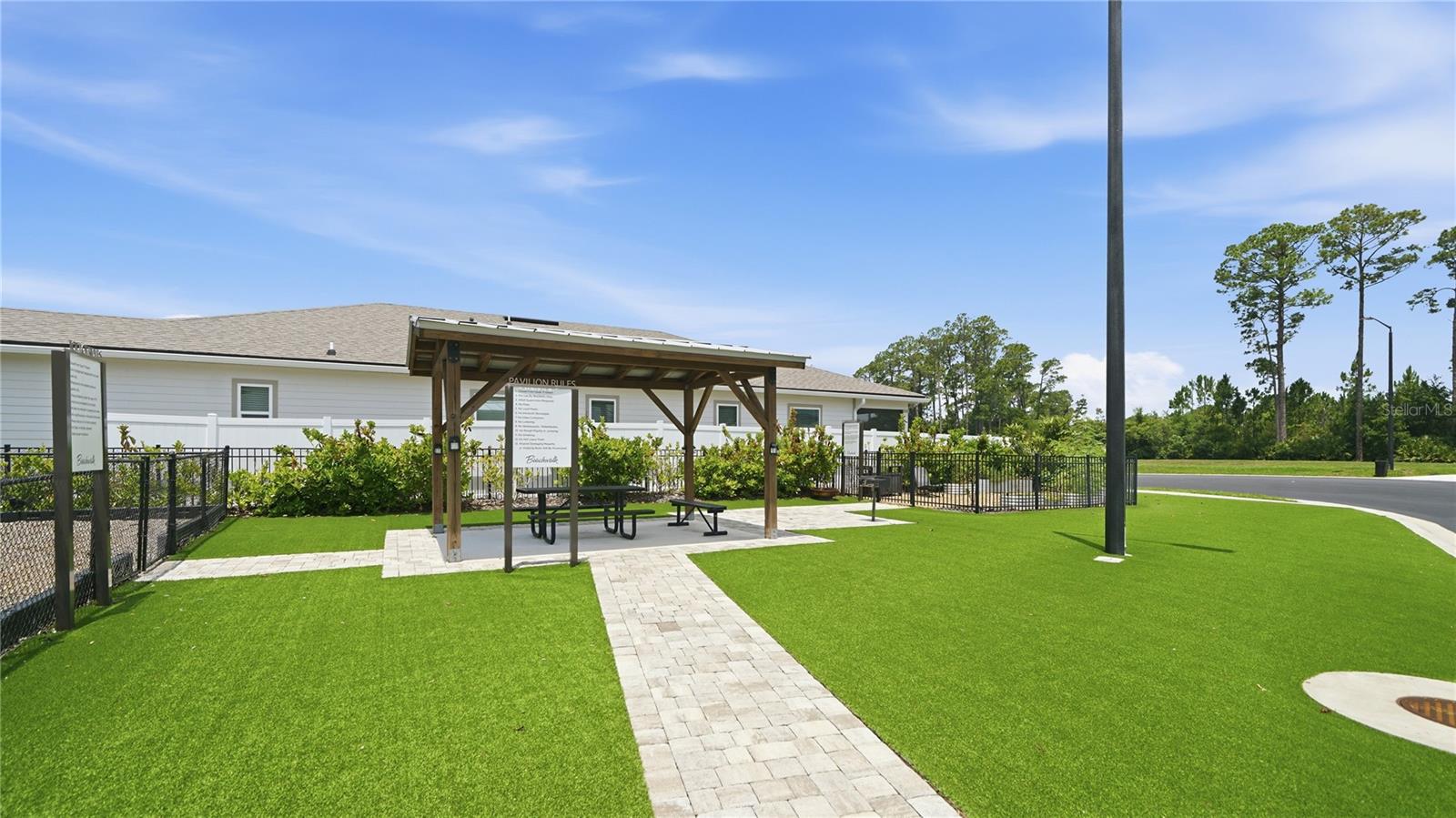 BEACHWALK - Residential