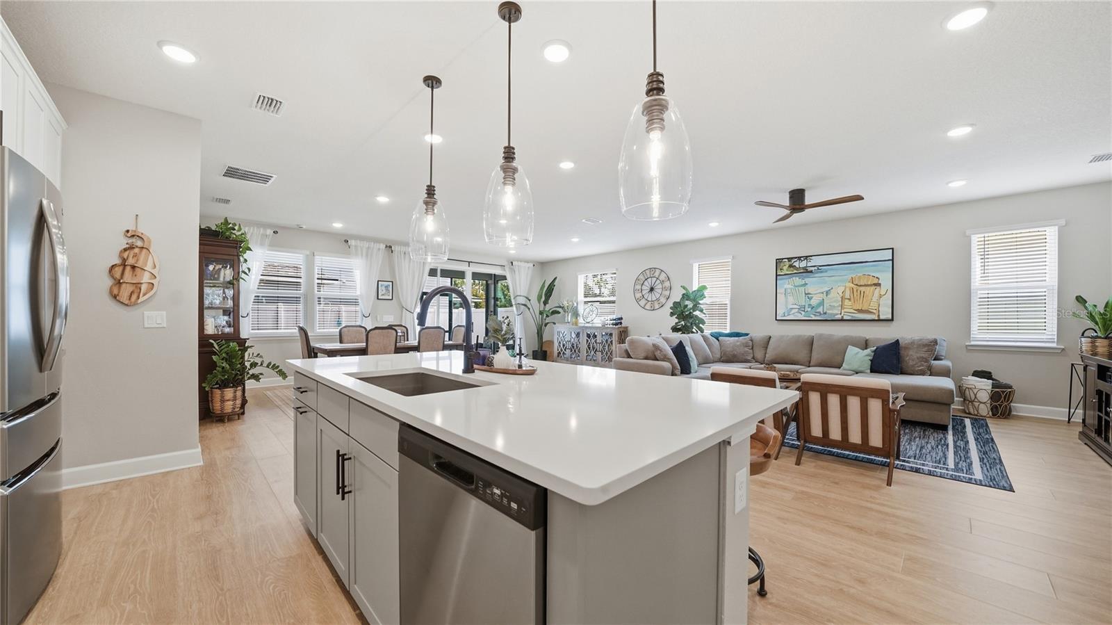 BEACHWALK - Residential