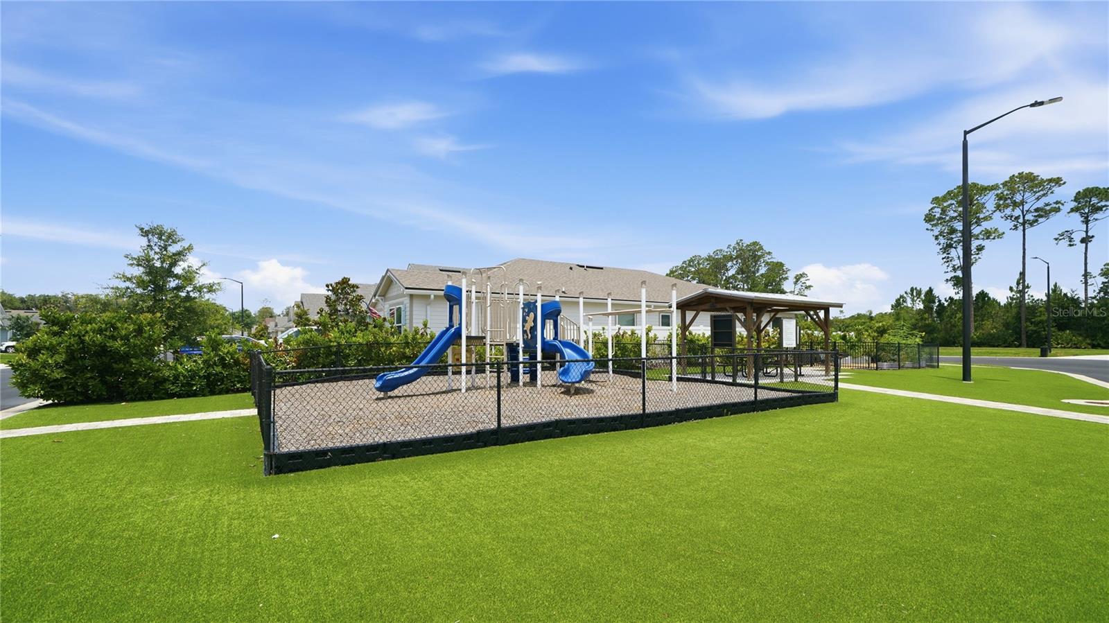 BEACHWALK - Residential