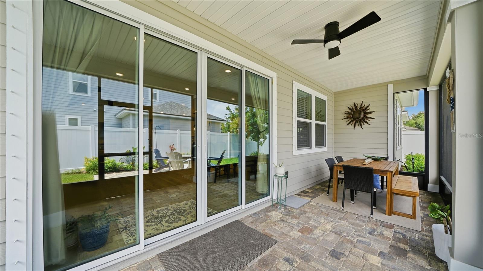 BEACHWALK - Residential