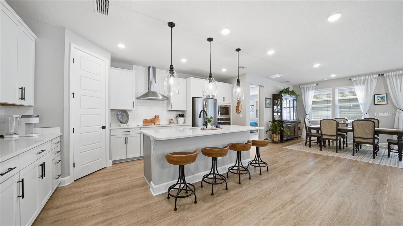 BEACHWALK - Residential