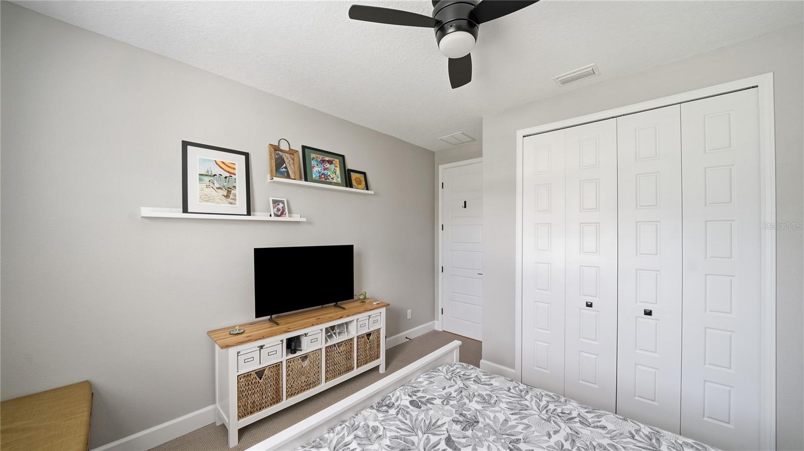 BEACHWALK - Residential