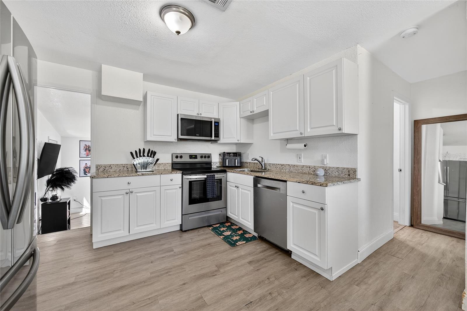 HIGHLAND PARK - Residential