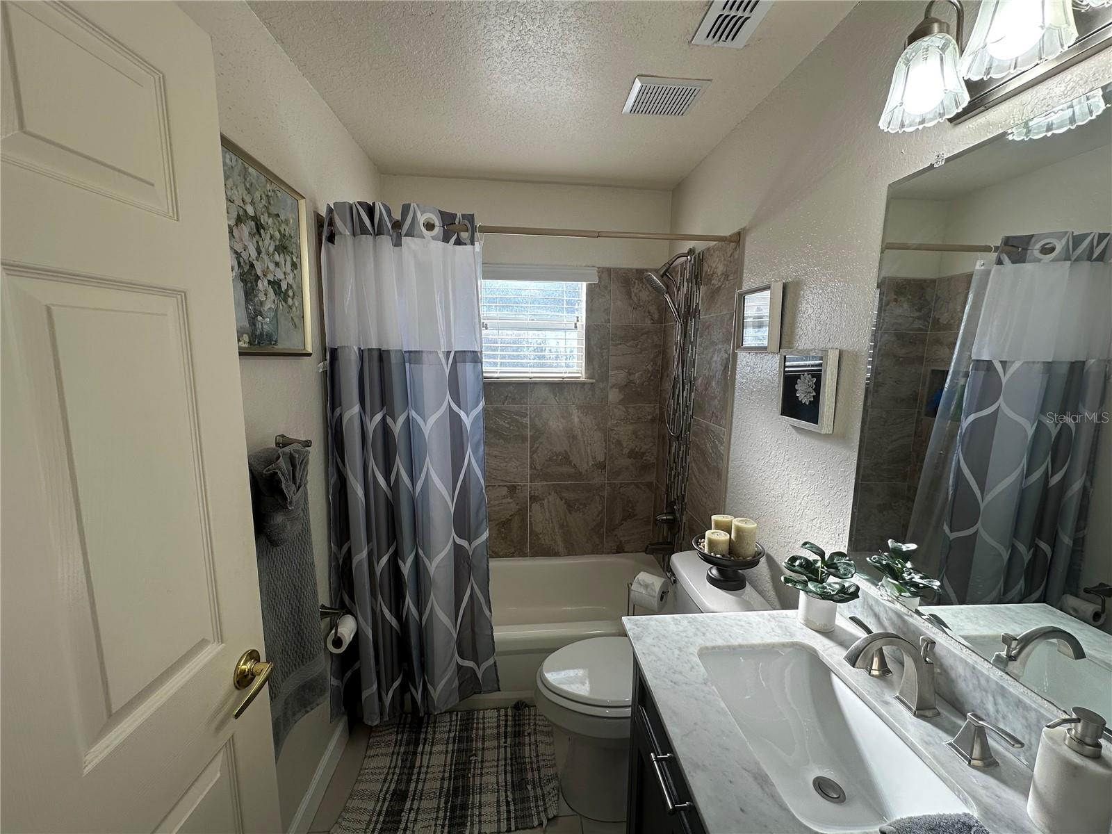 STEEPLECHASE PH 02 - Residential
