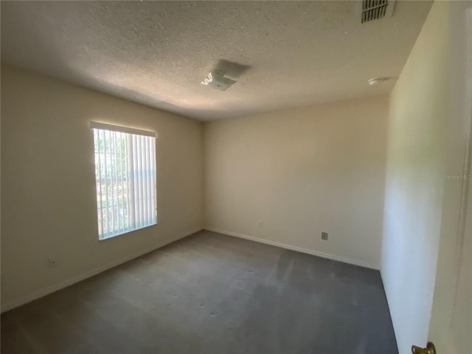 MARION OAKS 03 - Residential Lease