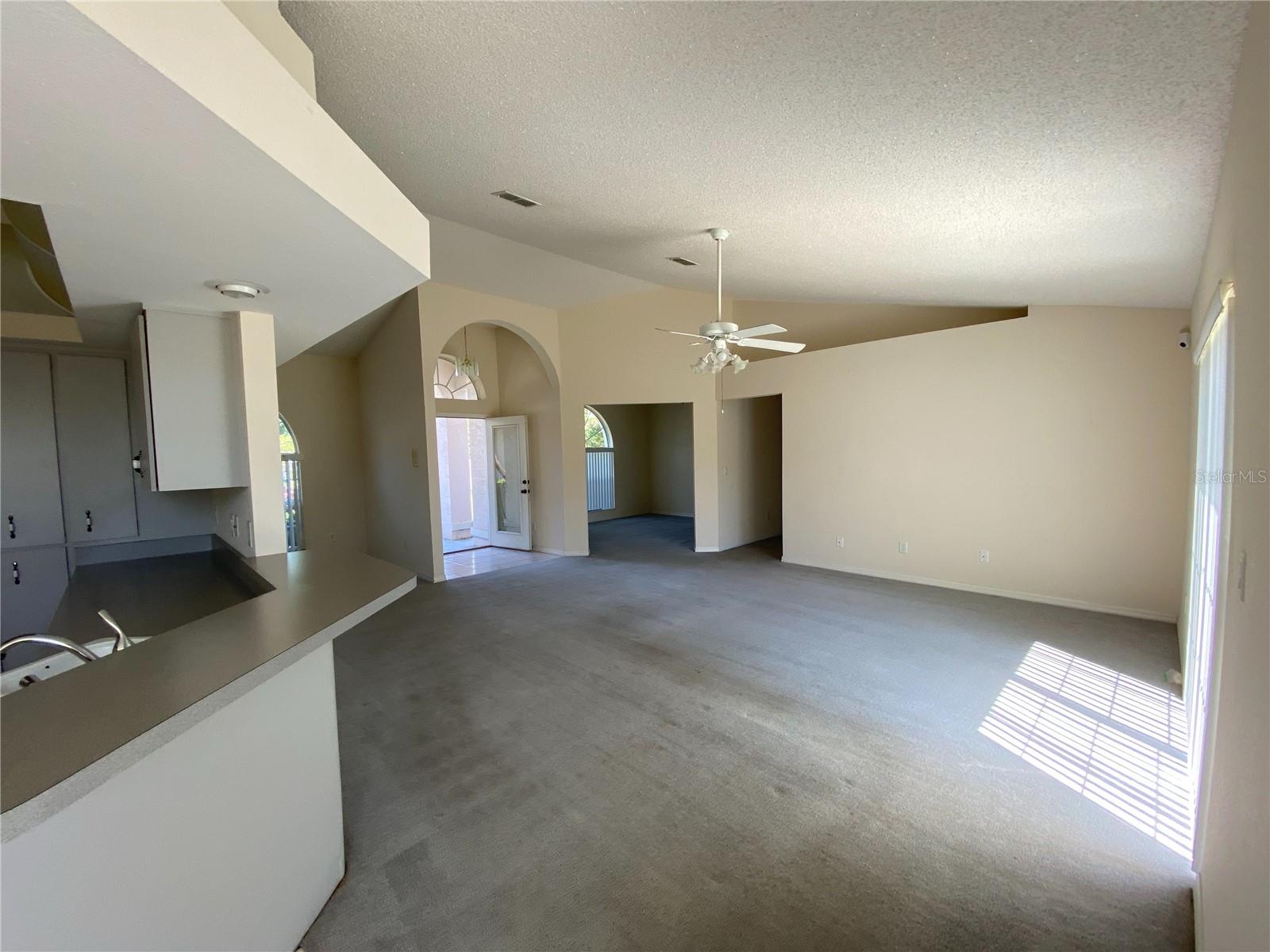 MARION OAKS 03 - Residential Lease